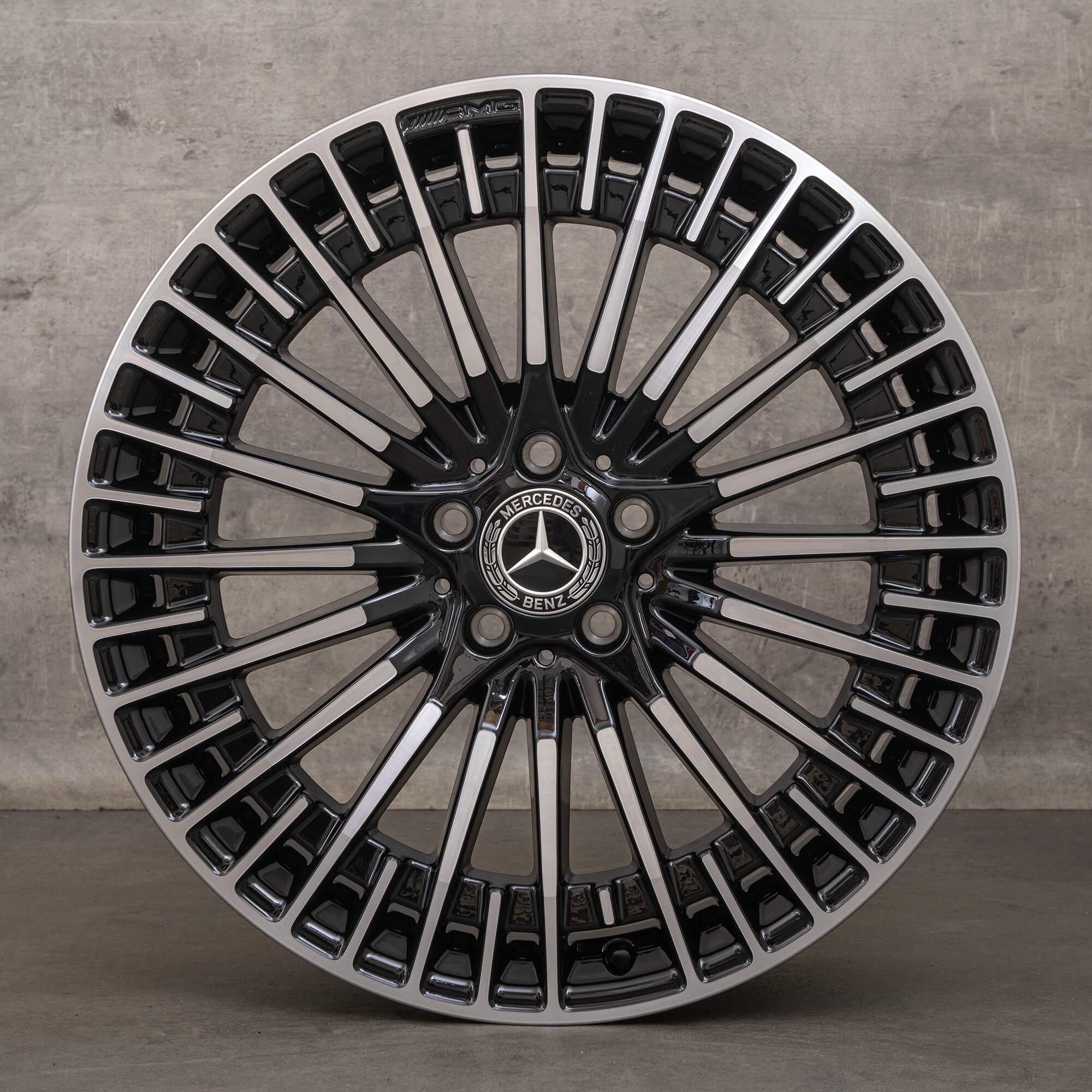Oryginalne felgi Mercedes Benz EQA EQB AMG 20 cali H243 X243 A2434010600 czarne Polerowane NOWOŚĆ