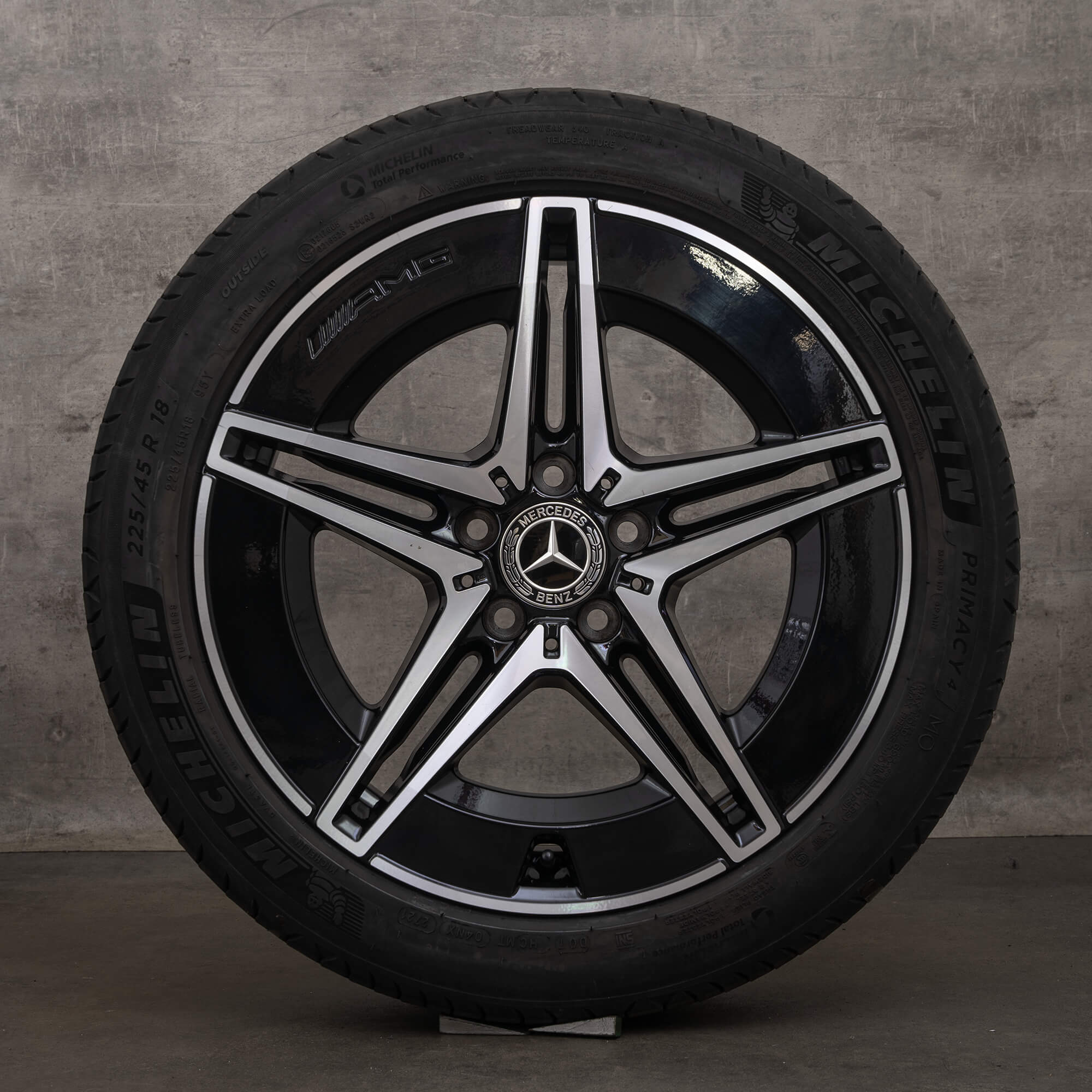 Originale Mercedes Benz C-Klasse AMG felger 18 tommers W206 S206 sommerhjul A2064011700 A2064011800 svart frontpolert