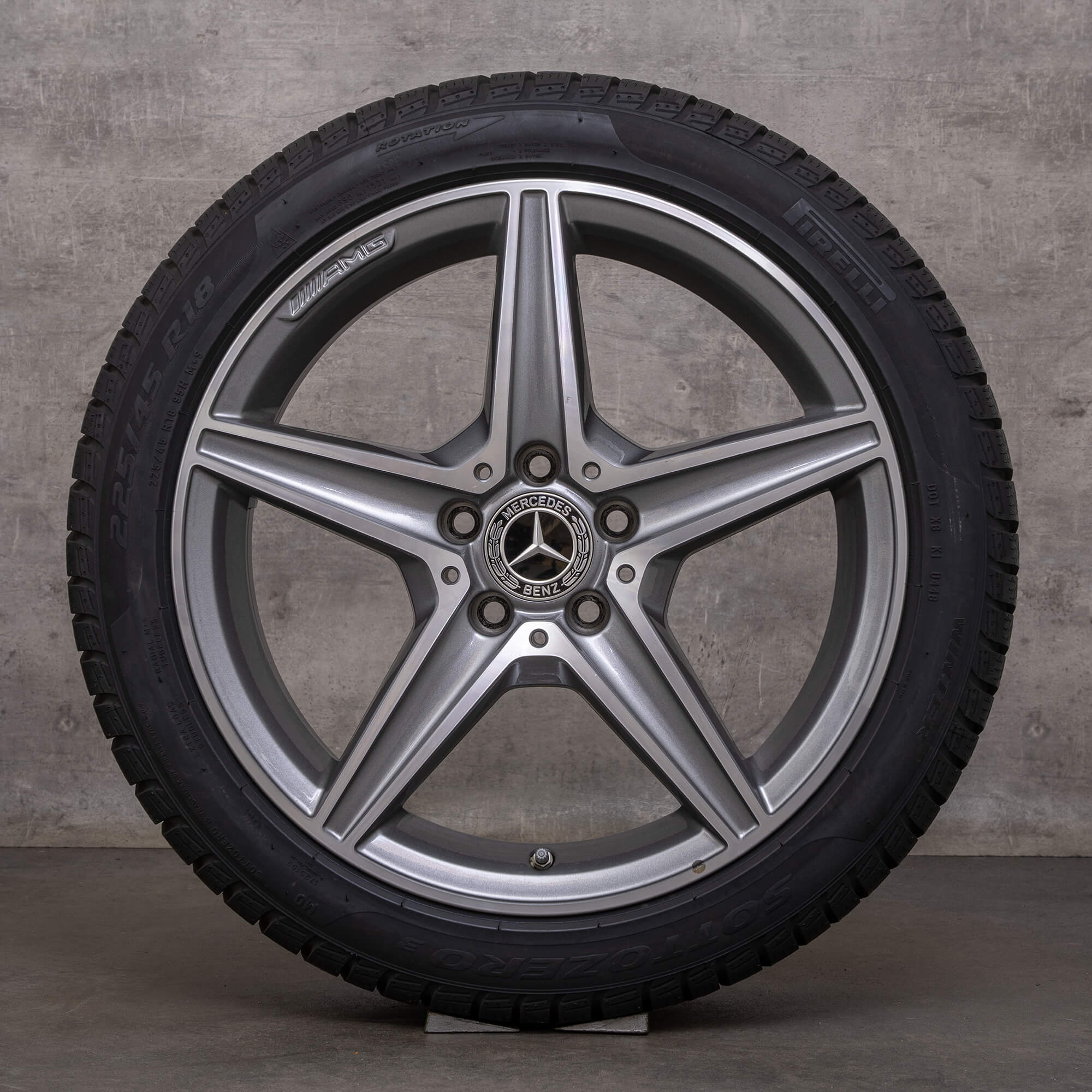 Pneumatici invernali originali AMG Mercedes Benz Classe C 18 pollici W205 S205 C205 A205 cerchi A2054011100 himalaya grigio lucido tornito