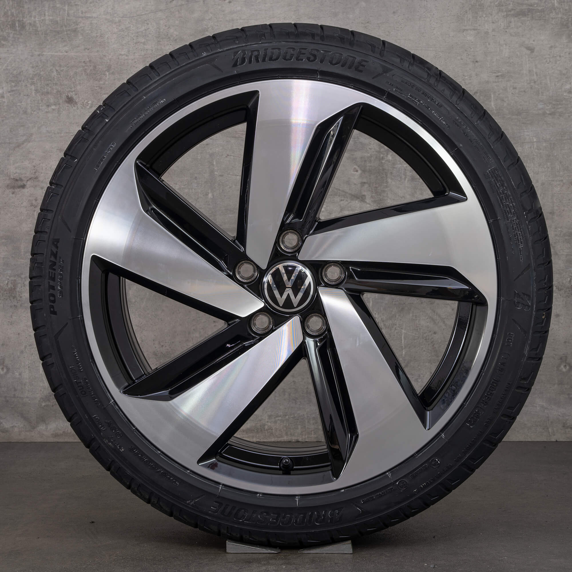 VW Golf 7 rims Milton Keynes 18 inch summer tires wheels 5GM601025Q NEW