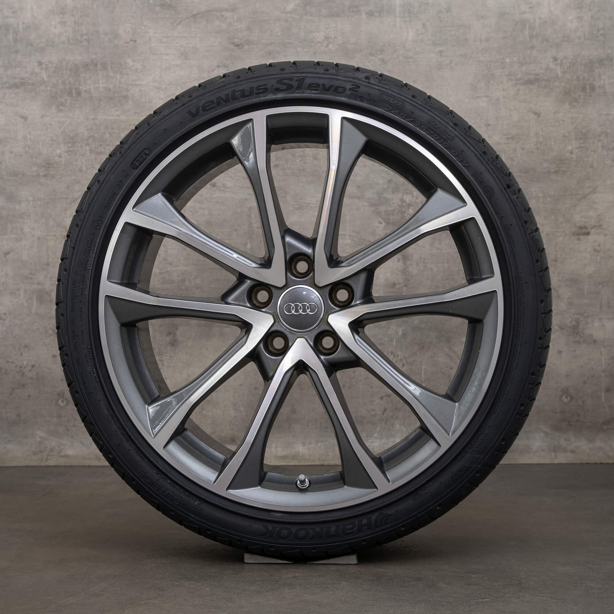 Originale Audi A4 S4 fælge 19 tommer B9 8W sommerhjul 8W0601025BF antracit poleret