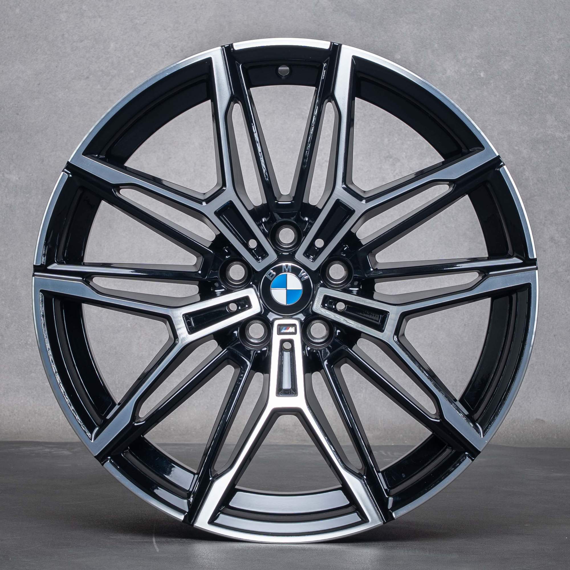 Original BMW M2 M3 M4 Felgen 19 20 Zoll G87 G80 G81 G82 G83 Styling 930 M 7882869 7882870 schwarz glanzgedreht