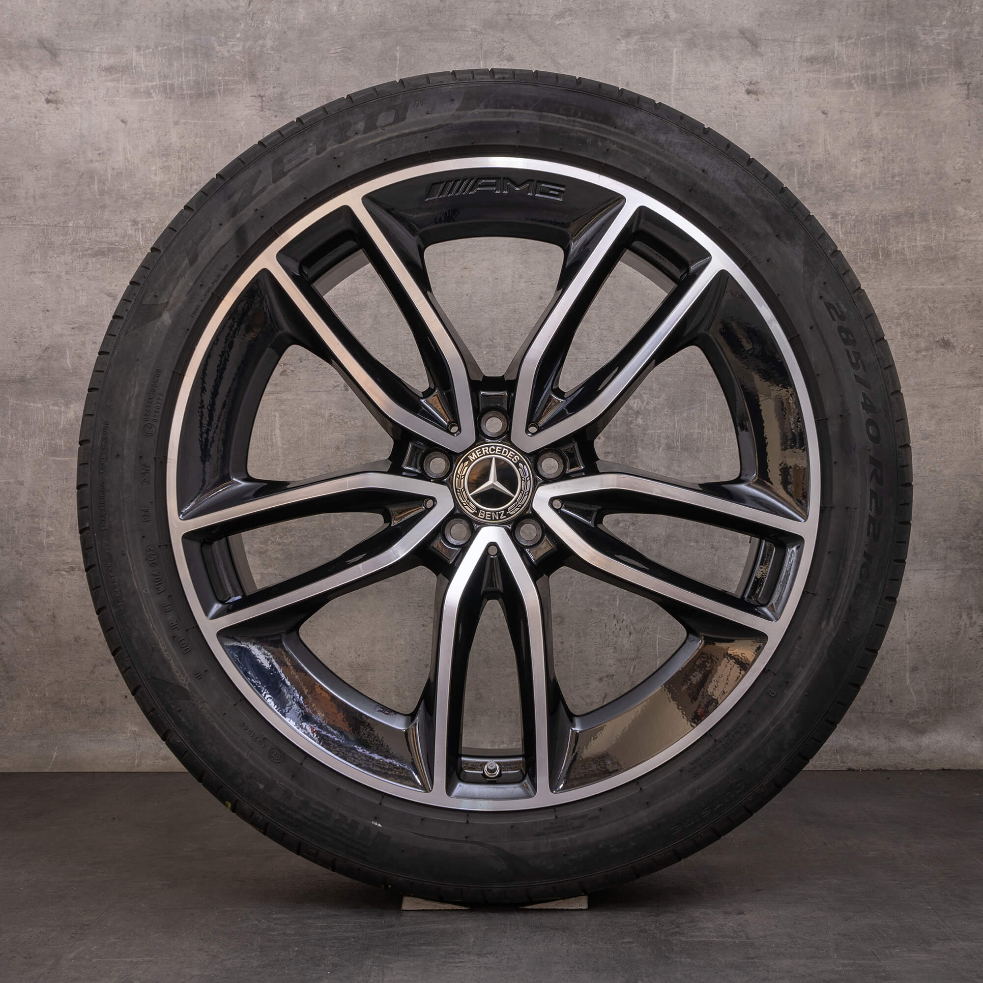 Original Mercedes Benz GLE AMG Winterräder 22 Zoll C167 V167 Felgen A1674013600 A1674013700 schwarz glanzgedreht