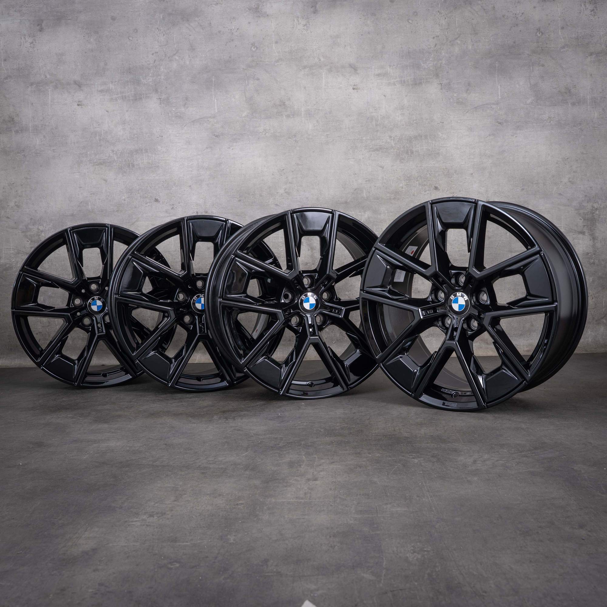 Originální disky BMW řady 4 i4 18 palců G26 Gran Coupe Styling 858 M 8747286 lesklá černá