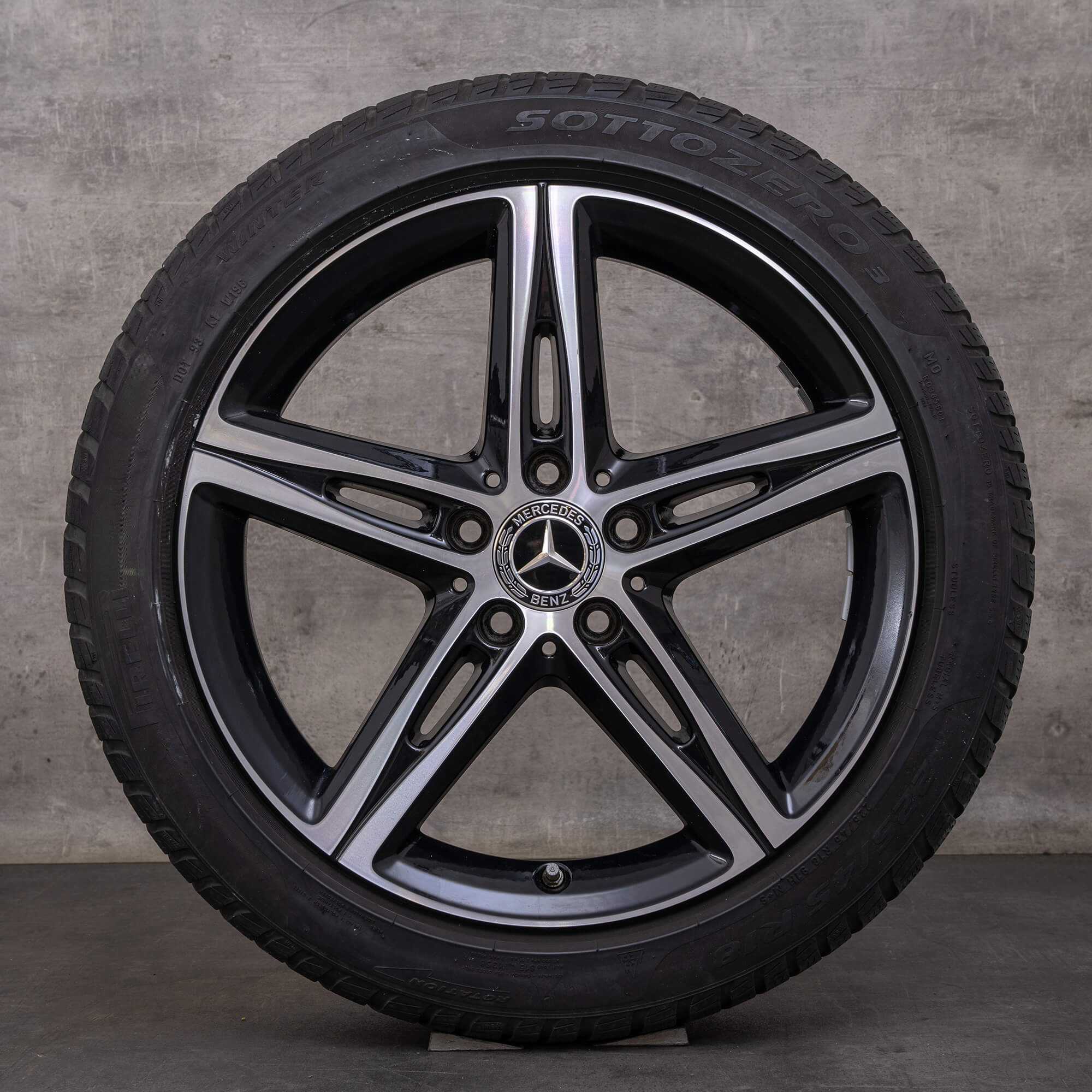 Orijinal Mercedes Benz A B Sınıfı CLA AMG kış jant lastik 18 inç W177 V177 W247 W118 X118 C118 jantlar A1774010700 siyah parlak tornalanmış