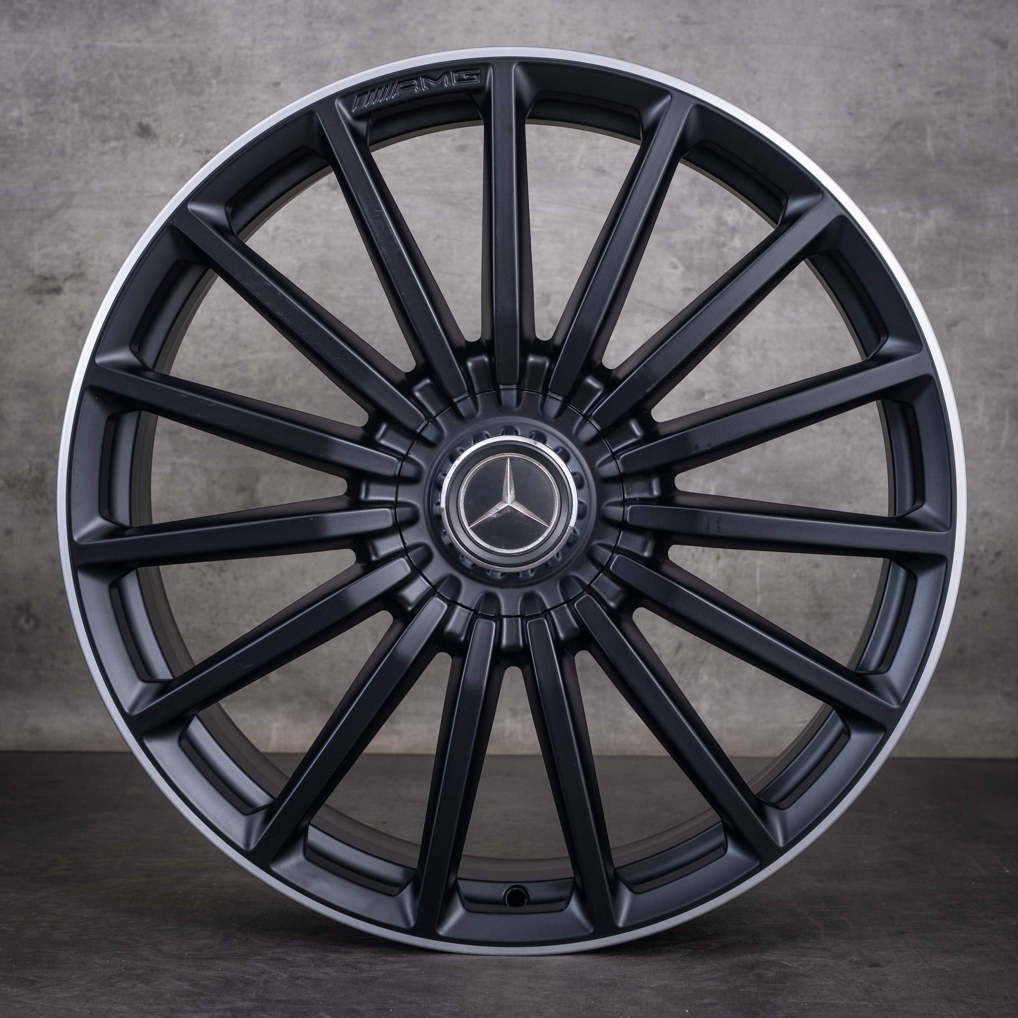 Originele Mercedes-Benz GLA GLB 35 45 AMG velgen 21 inch X247 H247 A2474012200 matzwart diamond cut