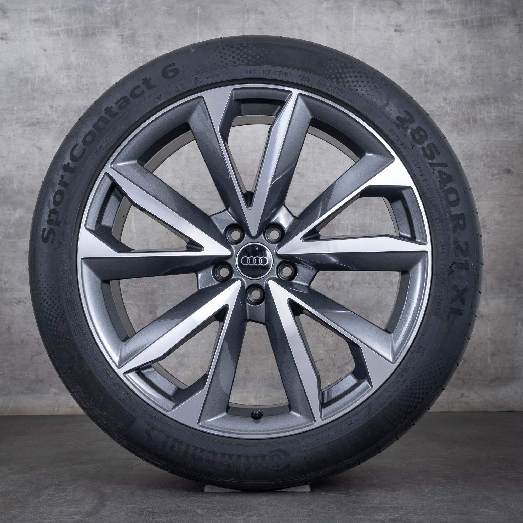 Aidot Audi Q7 SQ7 alkuperäiset vanteet 21 tuuman 4M kesäpyörät 4M0601025BP titaani kiillotettu.