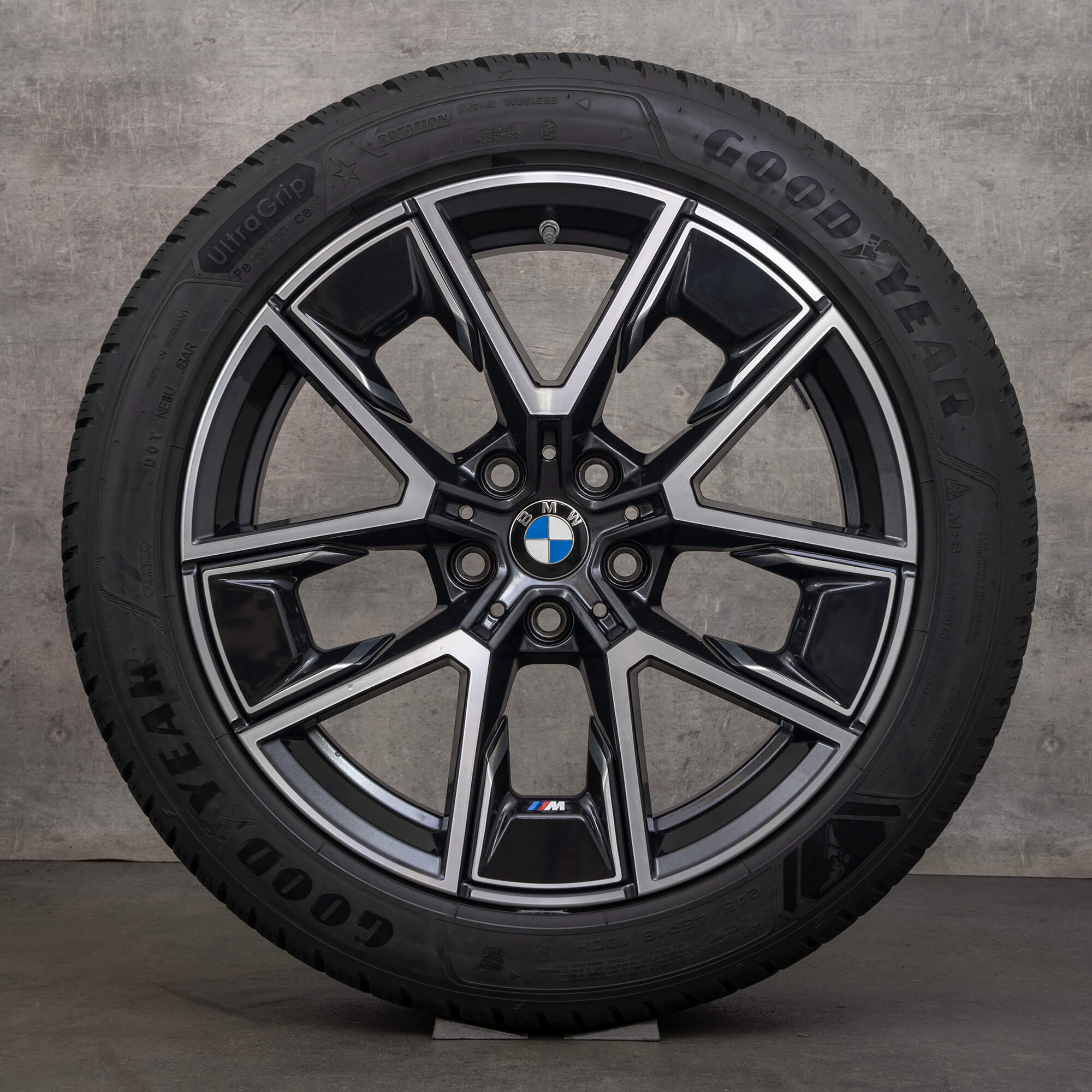 Pneus hiver d'origine BMW Série 4 i4 G26 Gran Coupé 18 pouces jantes 858 8747286