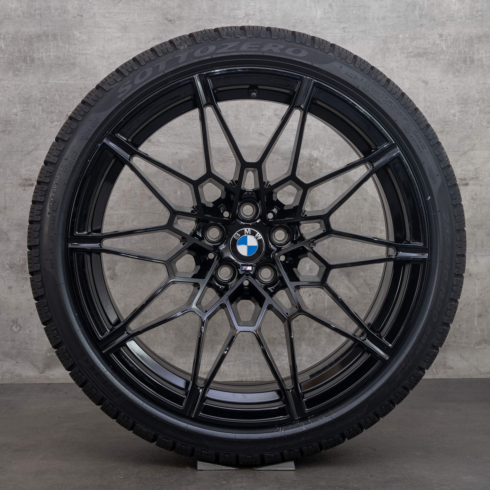 Originale BMW M2 M3 M4 vinterhjul 19 20-tommers felger G87 G80 G81 G82 G83 styling 826 M svart høyglans
