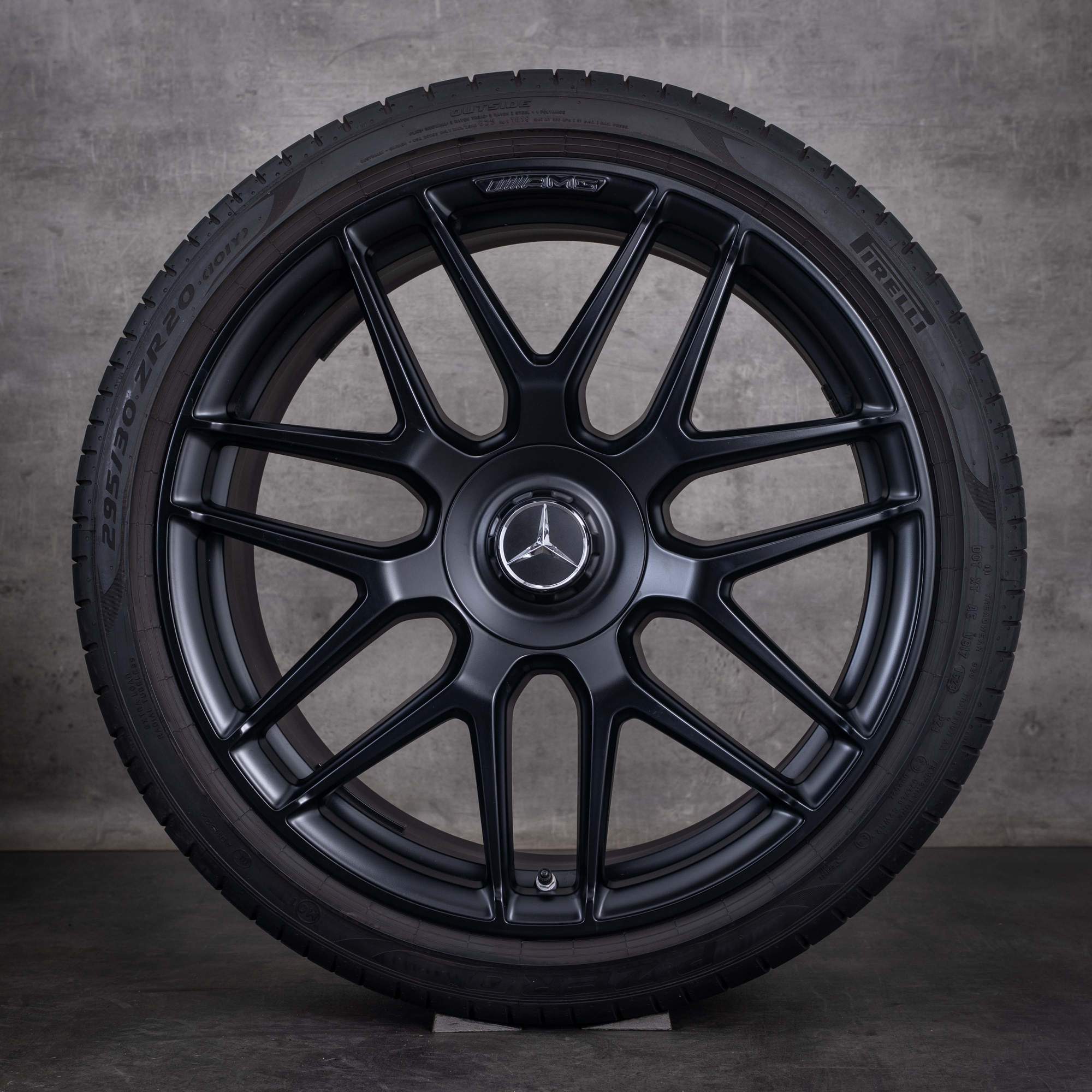 Original Mercedes Benz E-Klasse E63 & S AMG Felgen 20 Zoll W213 S213 Sommerräder A2134013000 A2134013100 schwarz matt - Rad 3 von 4