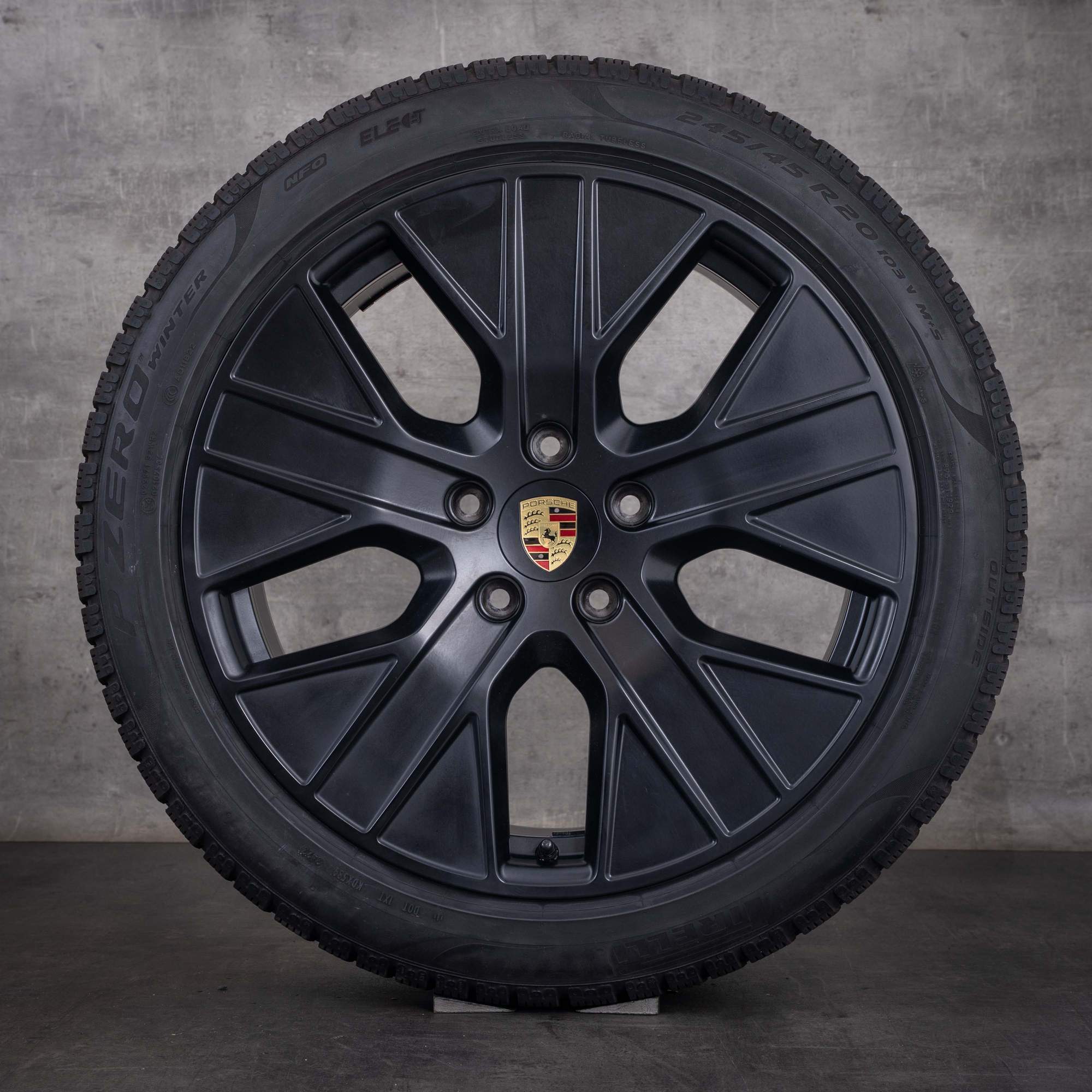 Original Porsche Taycan Winterräder 20 Zoll 9J1 Felgen 9J1601025J 9J1601025K schwarz matt