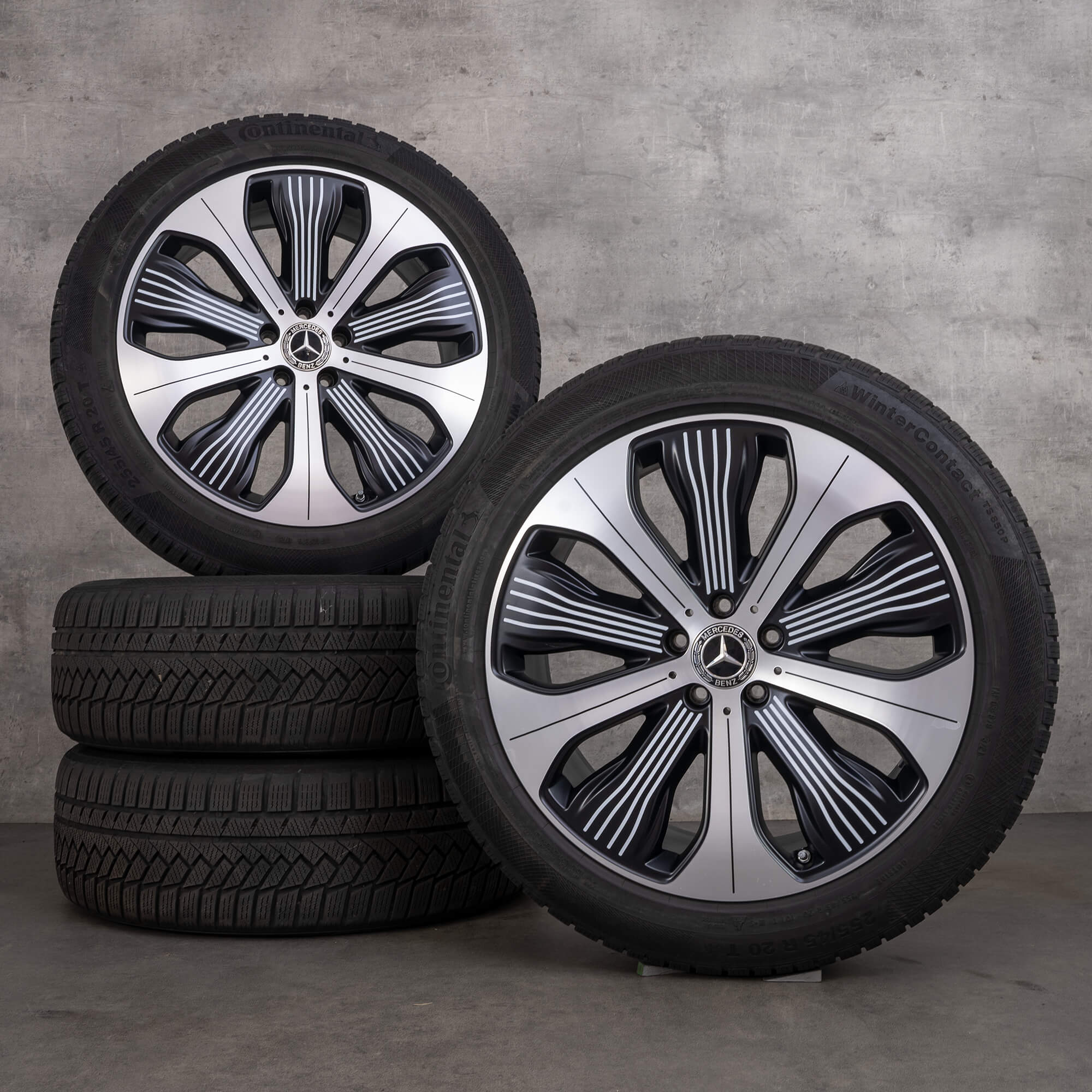 Oryginalne koła zimowe Mercedes Benz EQC 20 cali felgi N293 A2934010300 A2934010500 czarno-niebieskie polerowane