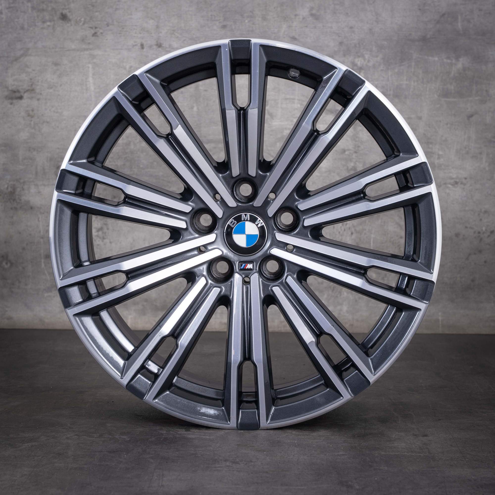 Original BMW 2er 3er 4er 18 Zoll G42 G20 G21 G22 G23 Felgen 790 M 8089890 8089891 midnight grey glanzgedreht