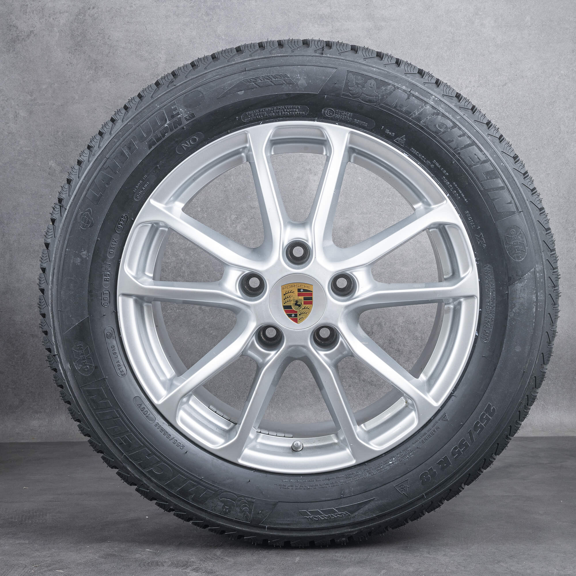 OEM Porsche 18 inch Cayenne 958 92A S rims winter wheels tires