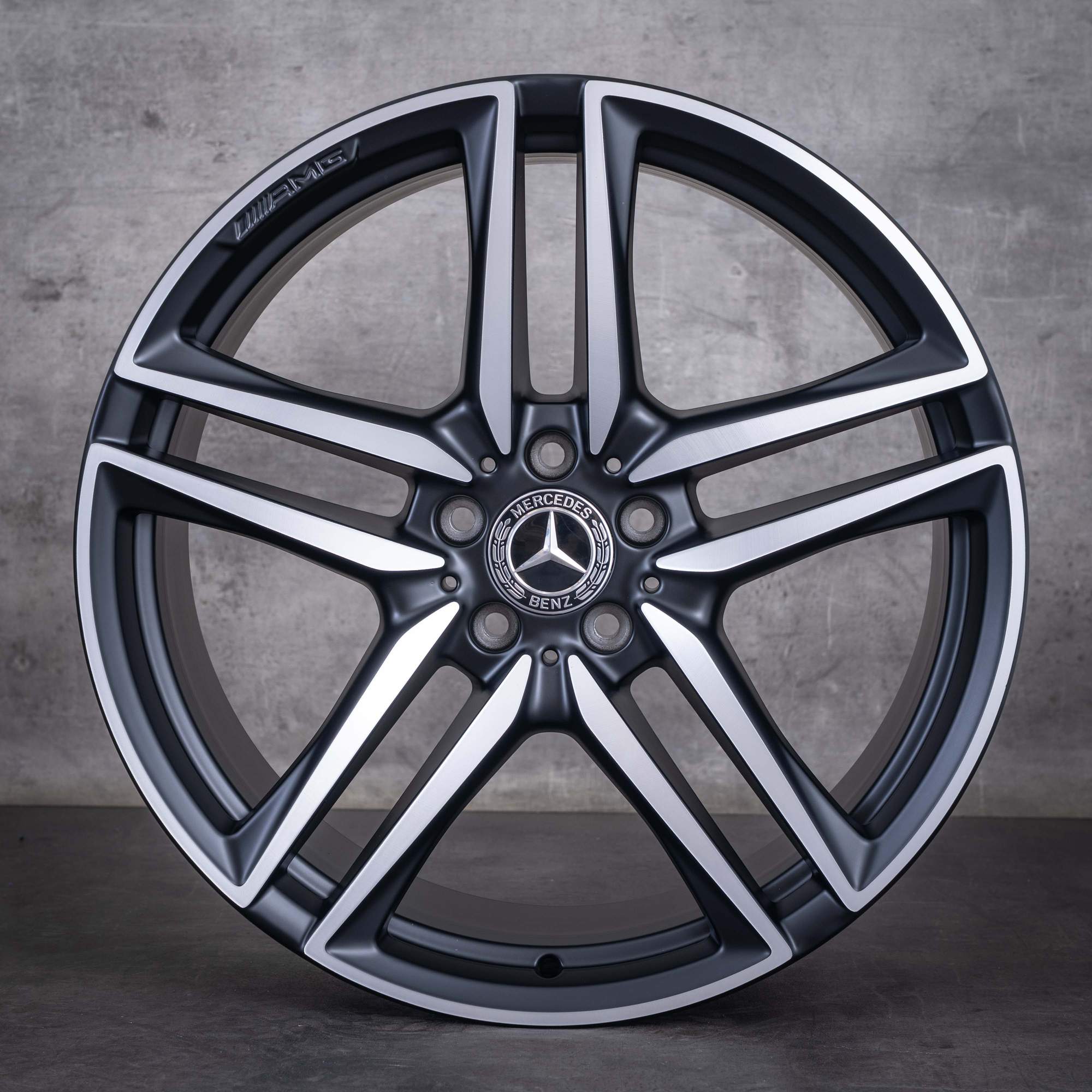 OEM Mercedes-Benz E-Class E63 S AMG winter wheels 20inch W213 S213 rims A2134012800 A2134012900 matte black diamond cut front NEW