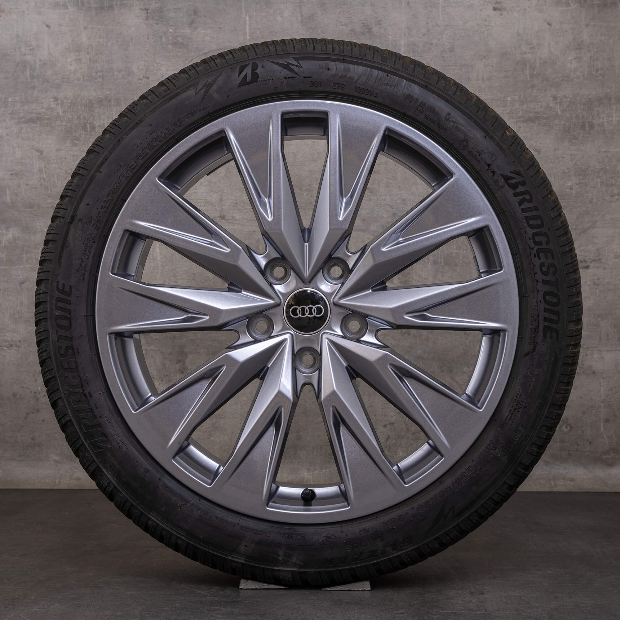 Originale Audi A6 S6 e tron Anvelope de iarnă 20 inch GH jante 85E601025B 85E601025C antracit lucios
