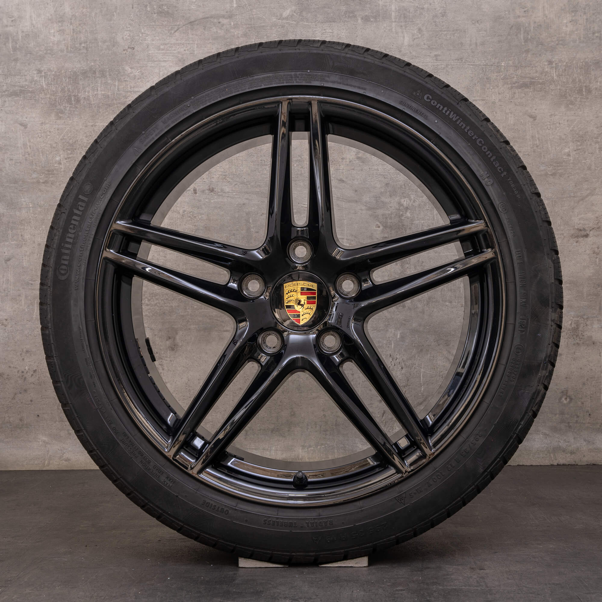 Oryginalne koła zimowe Porsche 911 19 cali 991 II Carrera C2 S Felgi 99136251000 99136256002 czarny błyszczący
