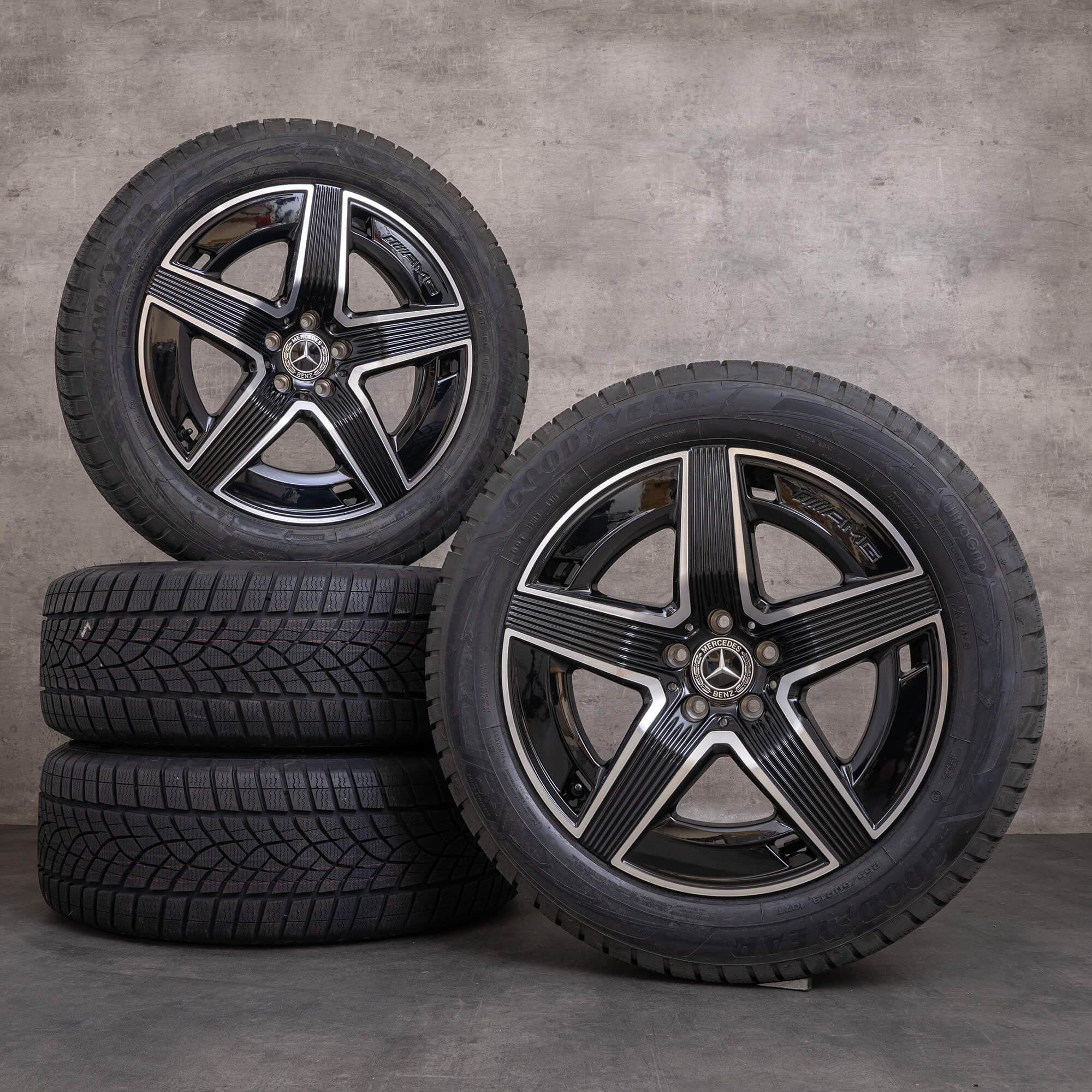 Oryginalne koła zimowe do SUV-a Mercedes-Benz GLC AMG 19 cali felgi X254 C254 A2544010400 czarne z efektem diamond cut