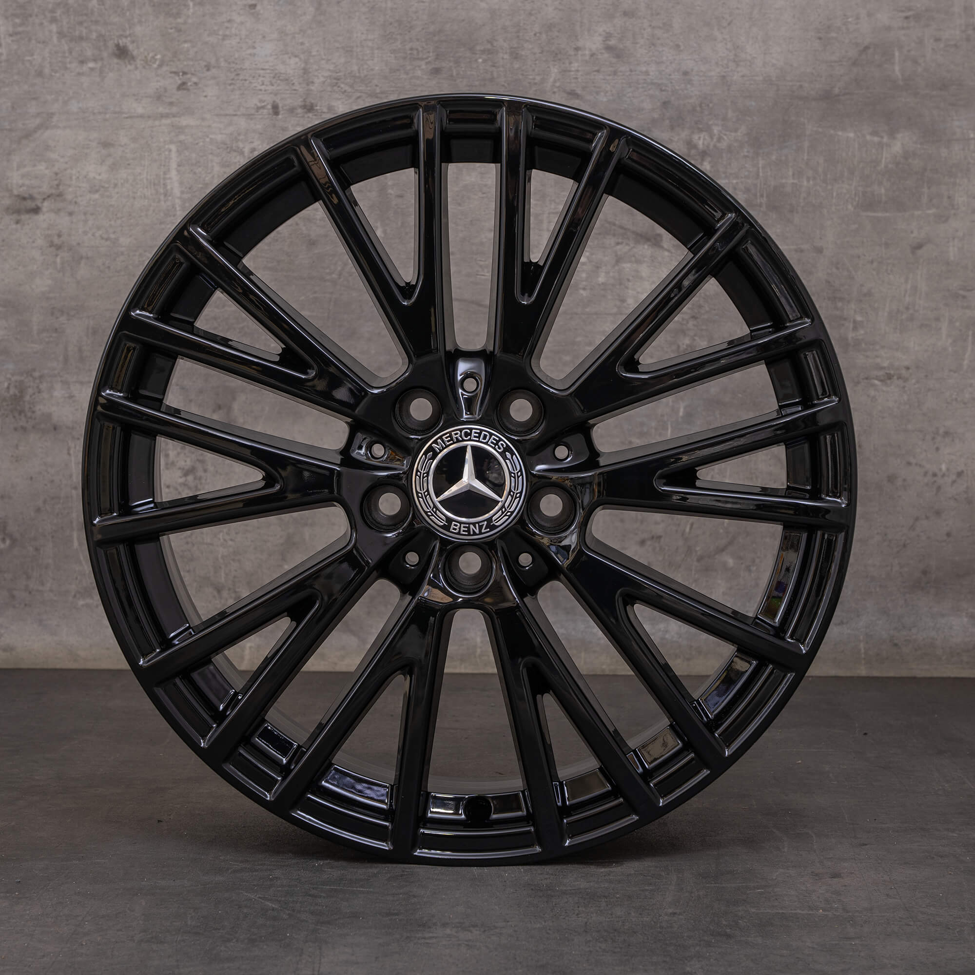 Originale Mercedes Benz A B Class CLA fælge 18 tommer W177 V177 W247 X118 C118 A1774010600 sort blank