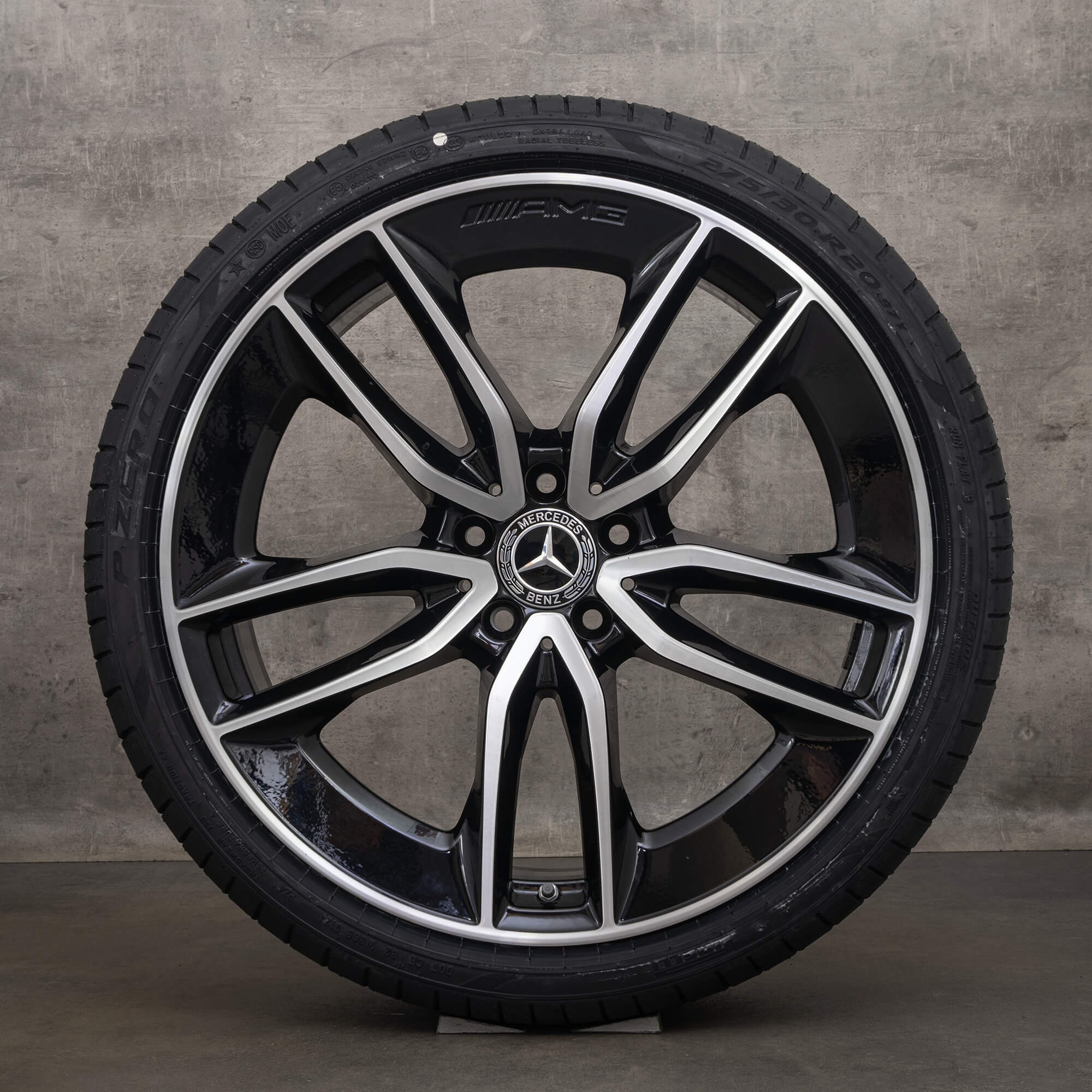 Original AMG Mercedes CLS 53 C257 20 Zoll Felgen Sommerreifen A2574013100 A2574012200 schwarz glanzgedreht