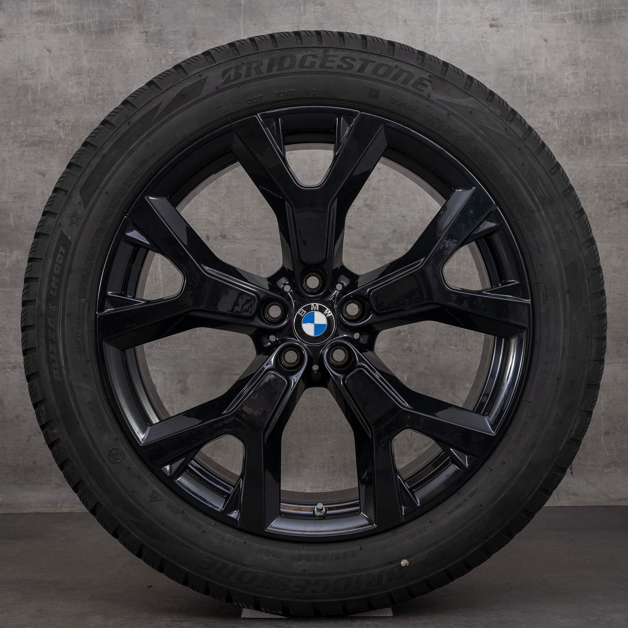 BMW 21 inch rims X7 G07 Styling 752 winter tires OEM wheels 6885461