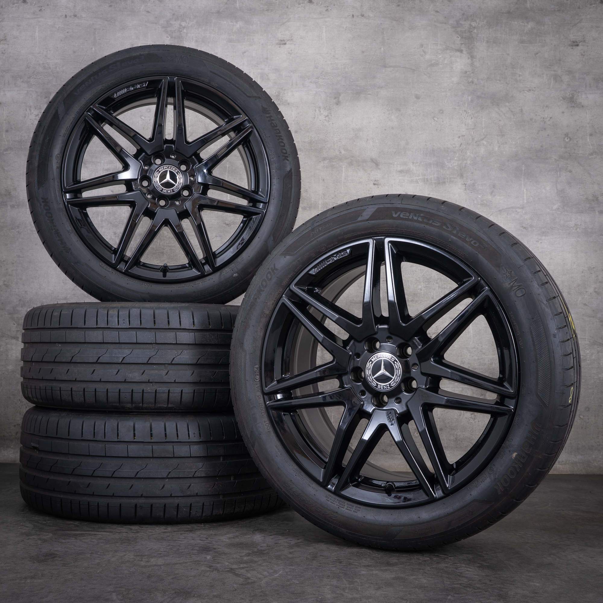 Alkuperäiset Mercedes-Benz V-sarjan AMG-vanteet 19 tuumaa W447 kesärenkaat A4474015100 kiiltävä musta