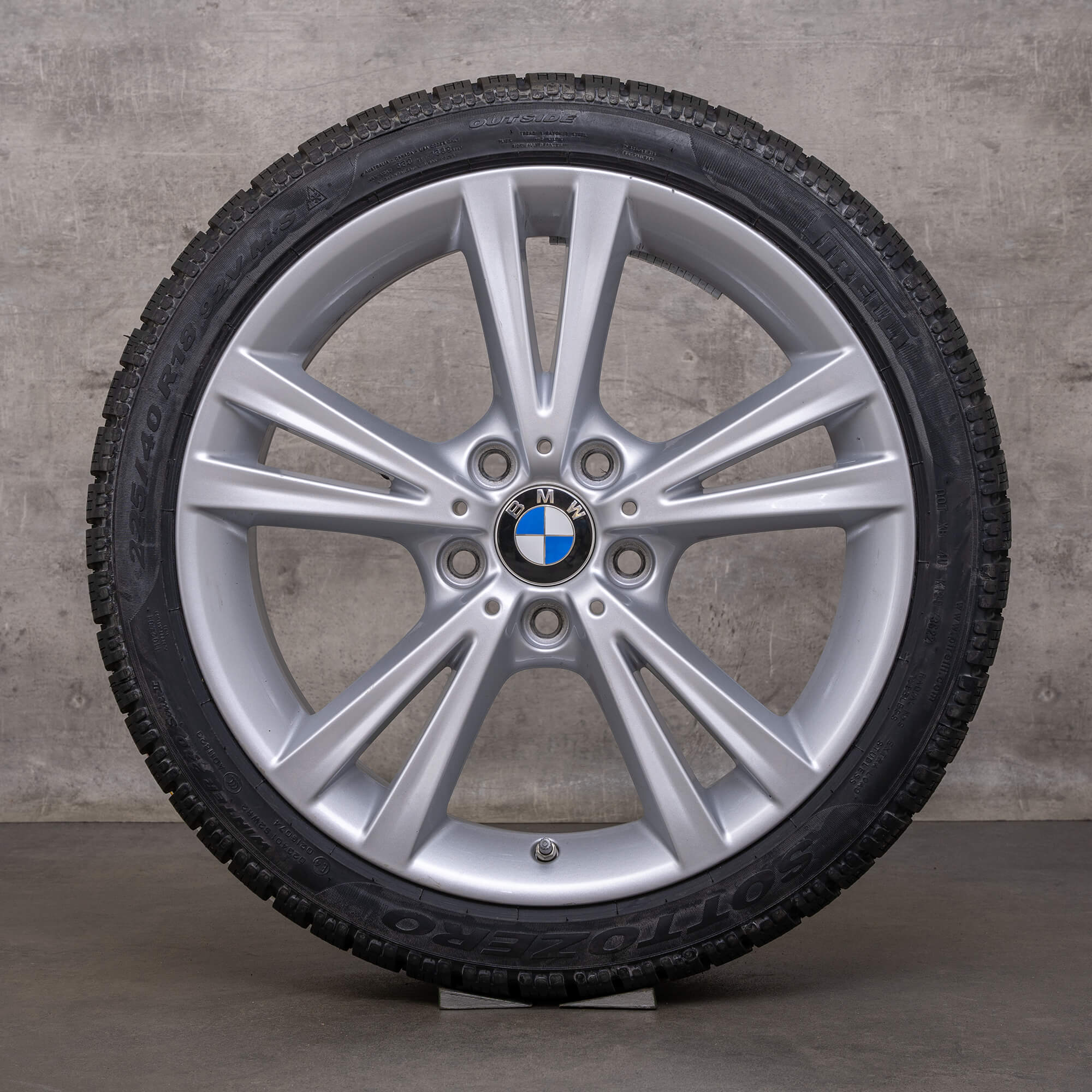 Original BMW 1er 2er Winterräder 18 Zoll F20 F21 F22 F23 Felgen Styling 385 6796212 silber