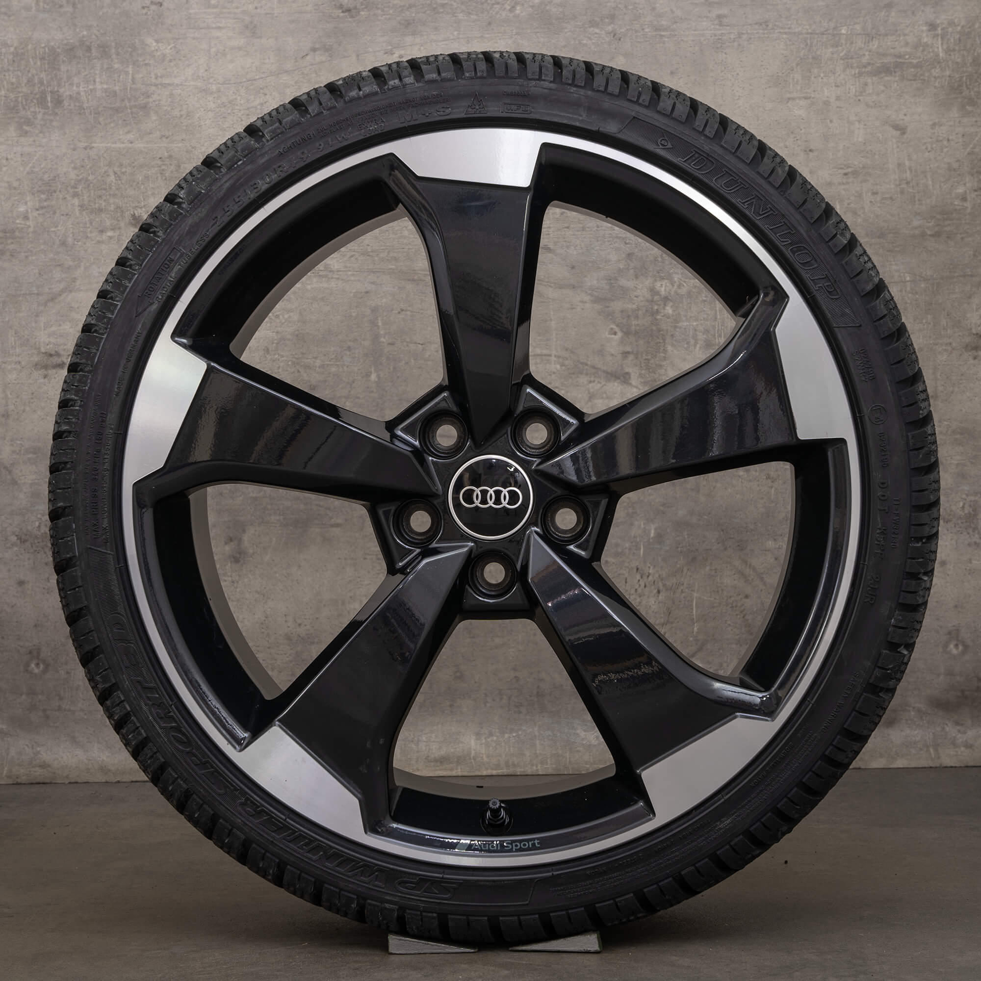 Original Audi RS3 8V 19 Zoll Winterreifen Felgen 8V0601025FP 8V0601025GA Rotor
