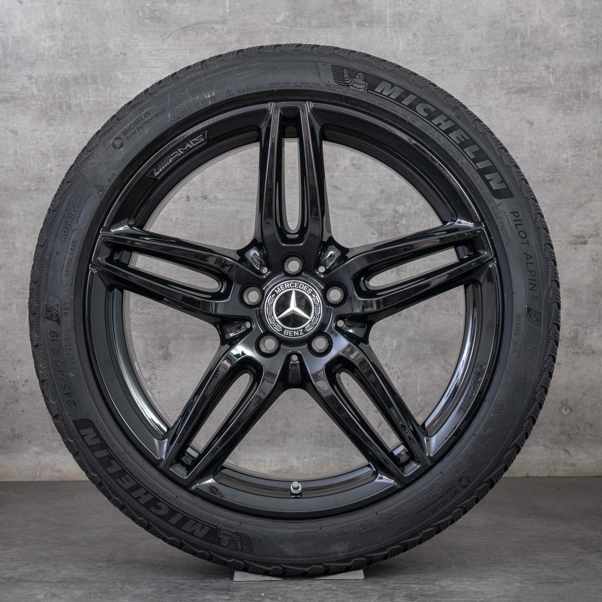 Alkuperäiset Mercedes Benz E-sarjan E43 E53 AMG talvirenkaat 19 tuuman W213 S213 C238 A238 vanteet A2134013800 A2134012000 musta kiiltävä