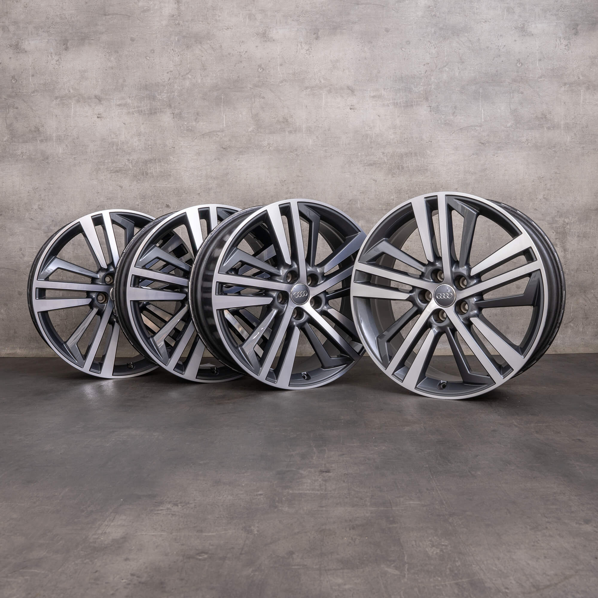 OEM Audi Q5 SQ5 rims 20 inch FY 80A601025AE titanium polished
