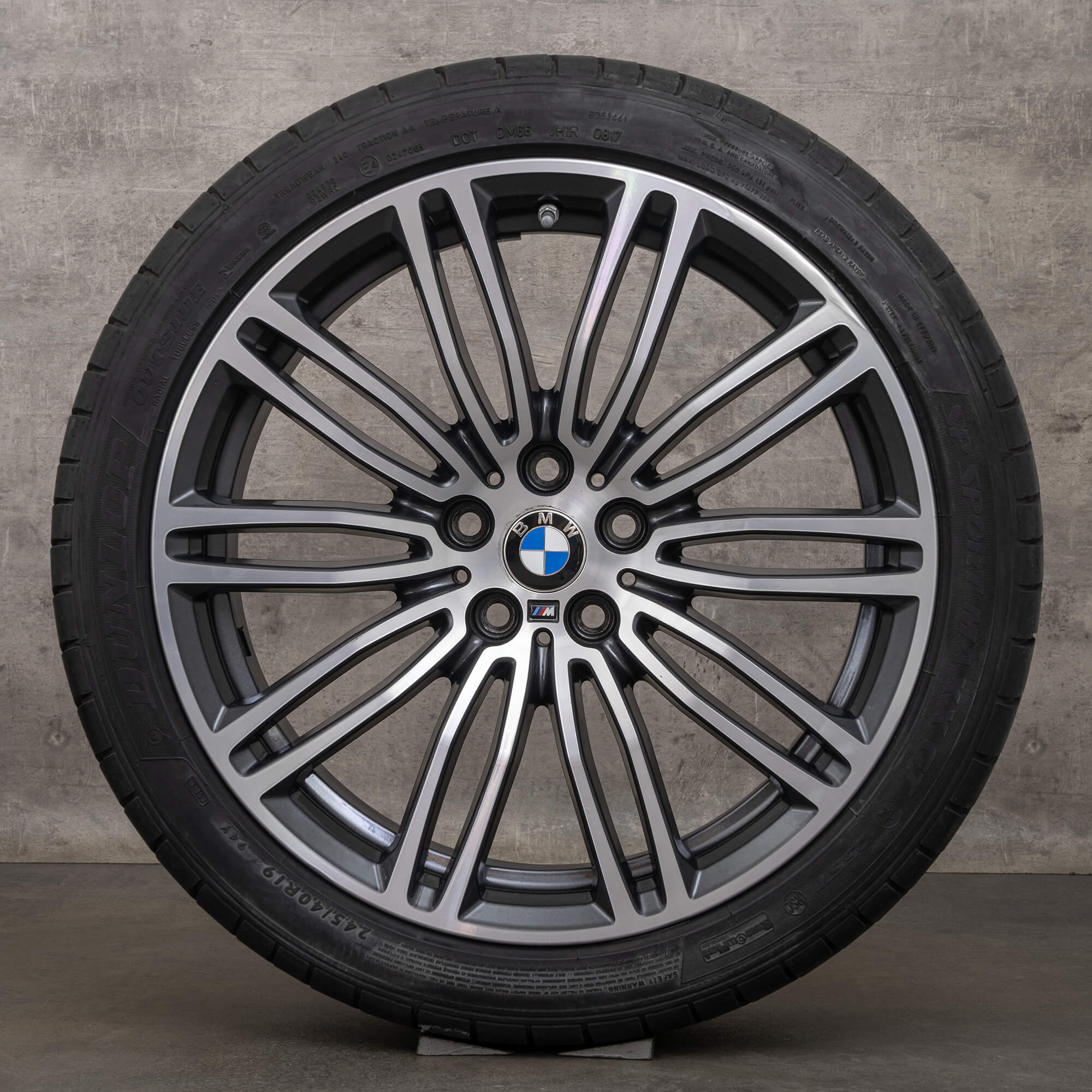 BMW 5 Series G30 G31 19 inch rims 664 M summer tires wheels