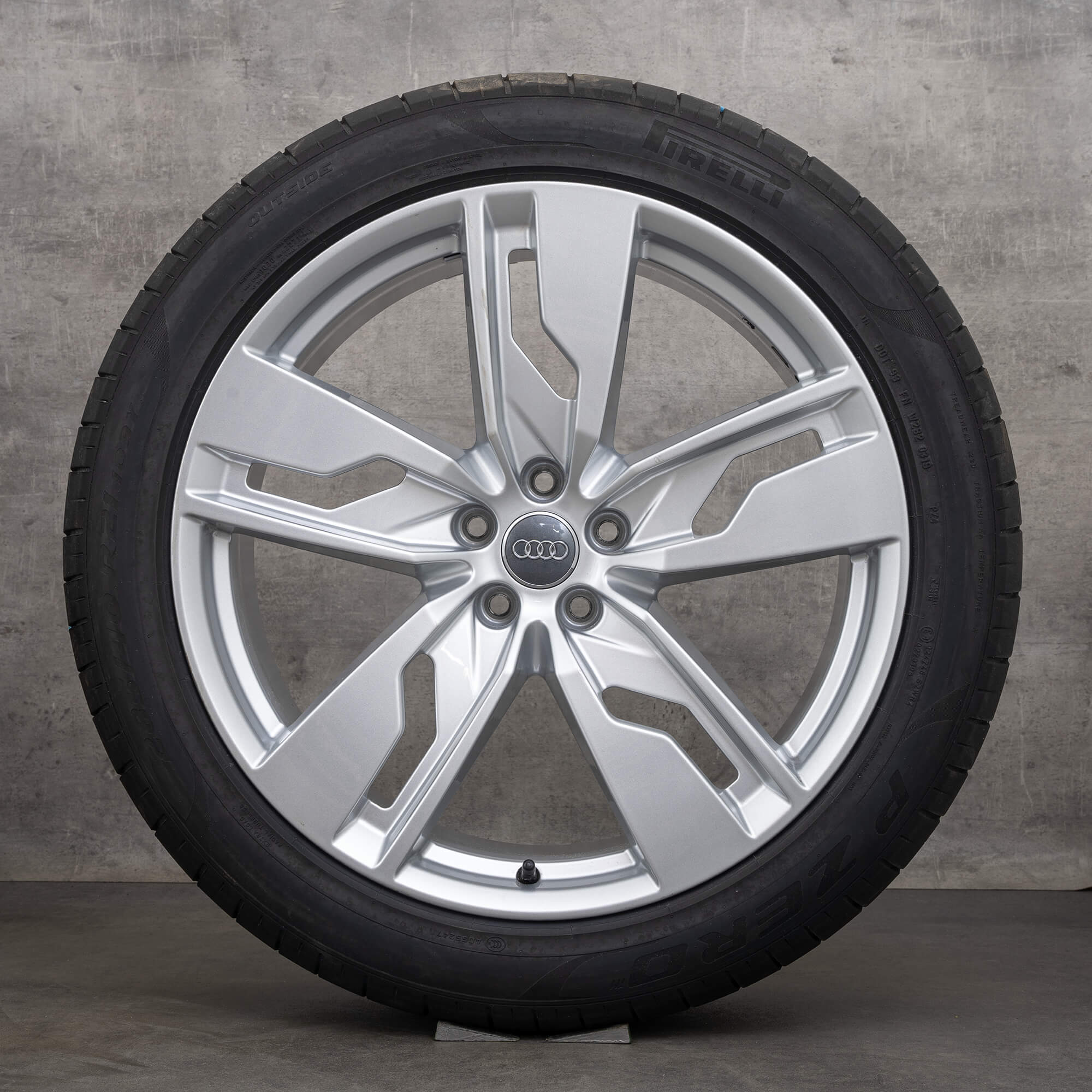 Jantes d'origine Audi Q7 SQ7 21 pouces roues hiver 4M 4M0601025K pneus argent