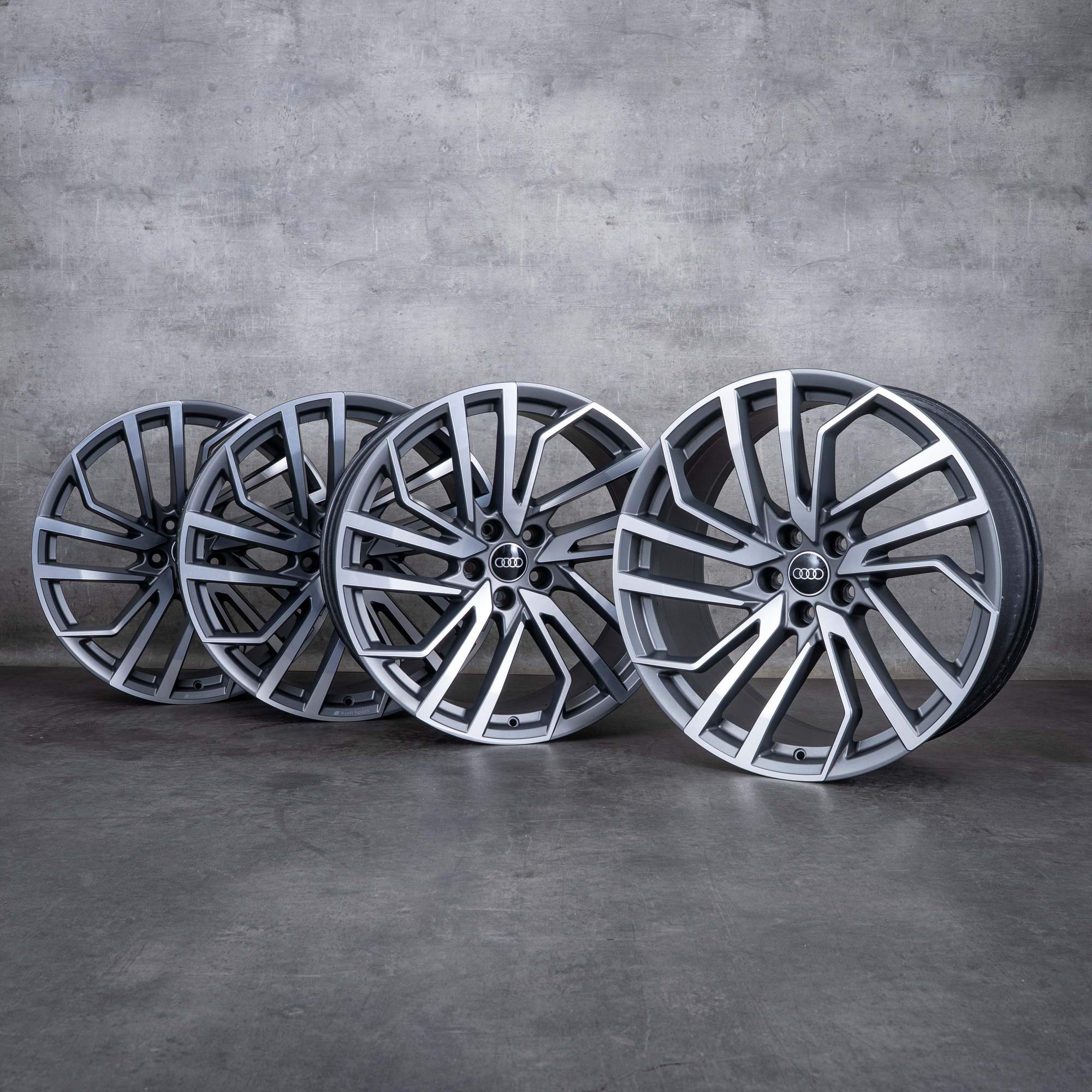 Originale Audi RS4 RS5 felger 20 tommer B9 8W F5 8W0601025FT titan matt frontpolert
