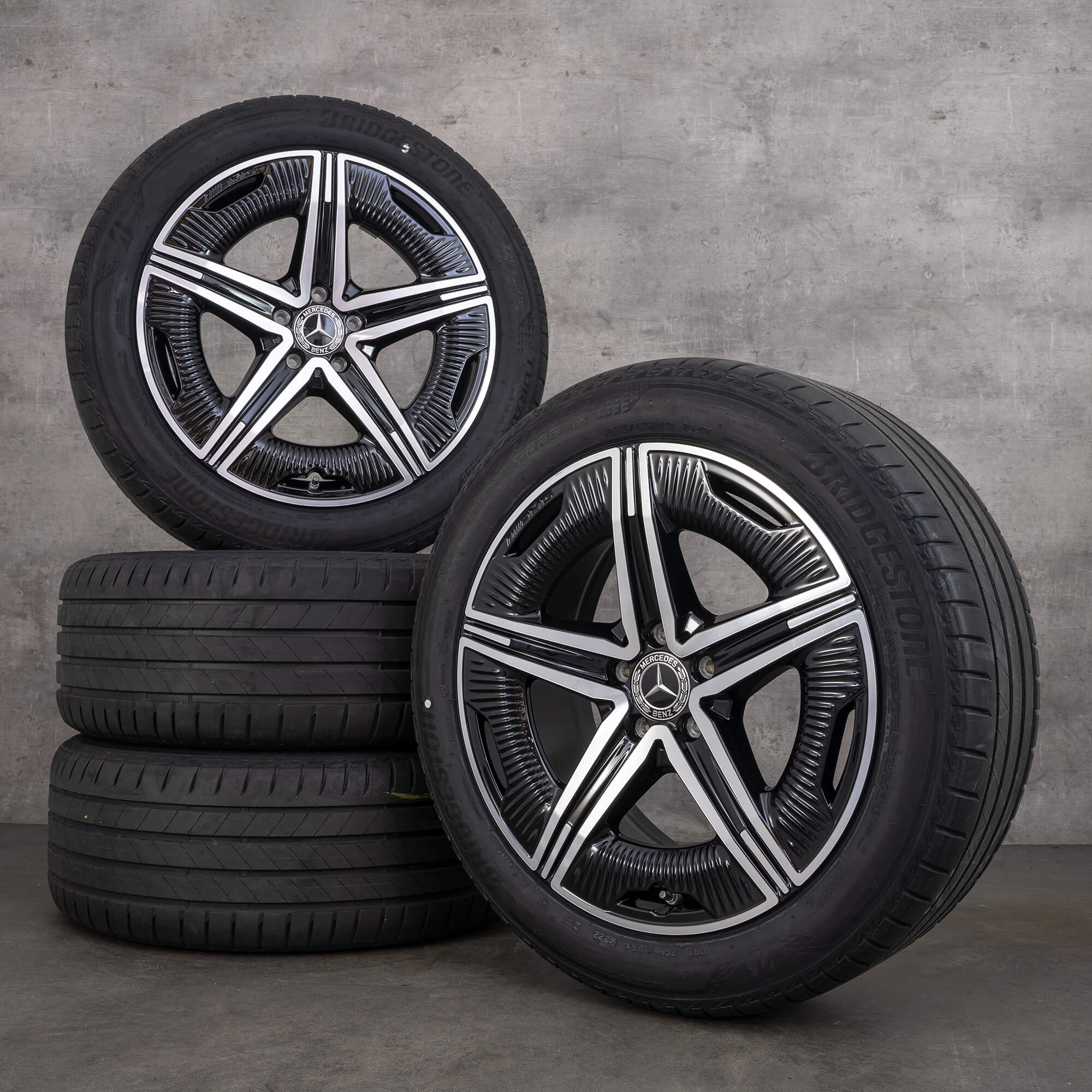 Original AMG Mercedes EQE V295 19 Zoll Winterreifen Felgen A2954012200 schwarz
