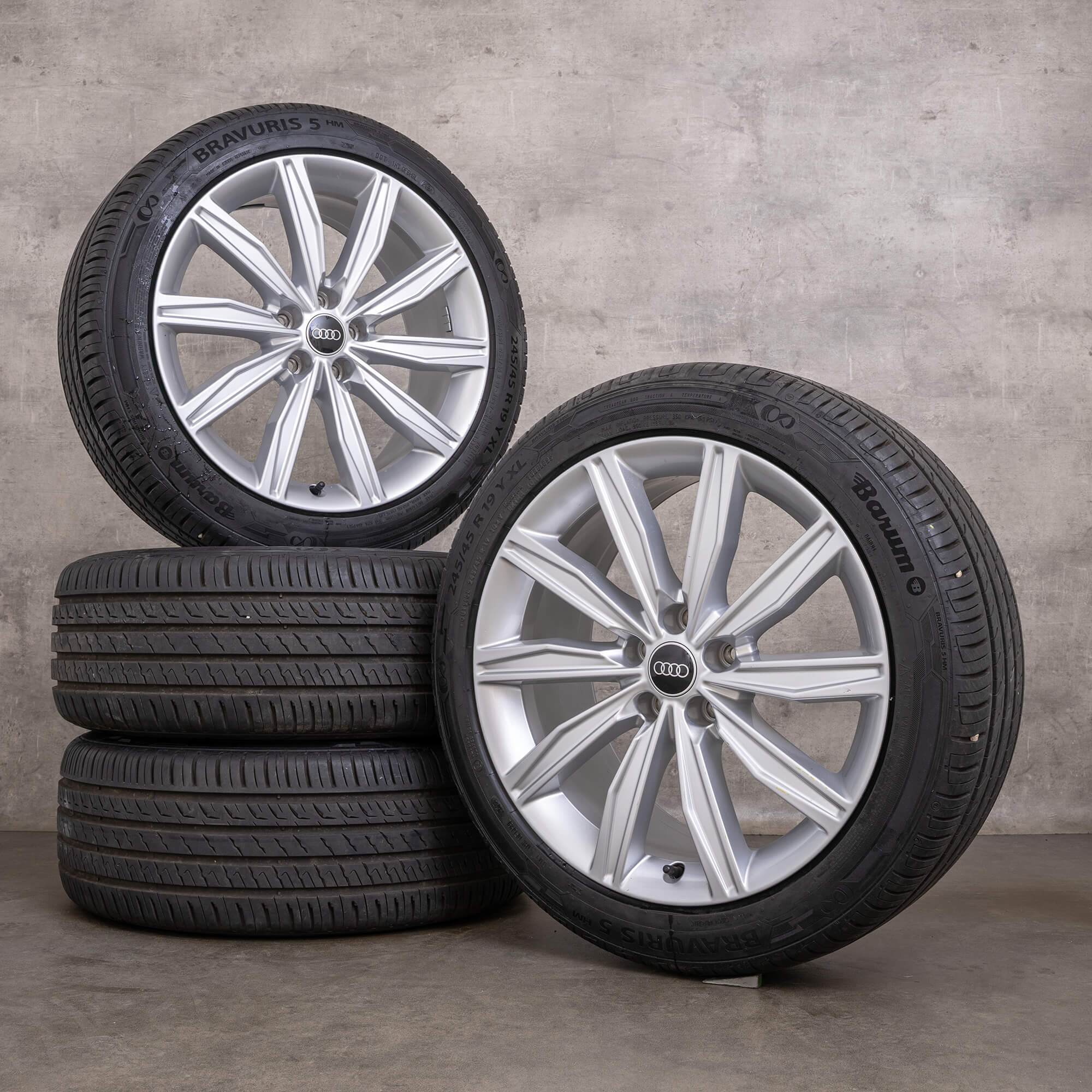 Originele Audi A6 S6 velgen 19 inch 4K C8 zomerwielen 4K0601025G dynamisch zilver