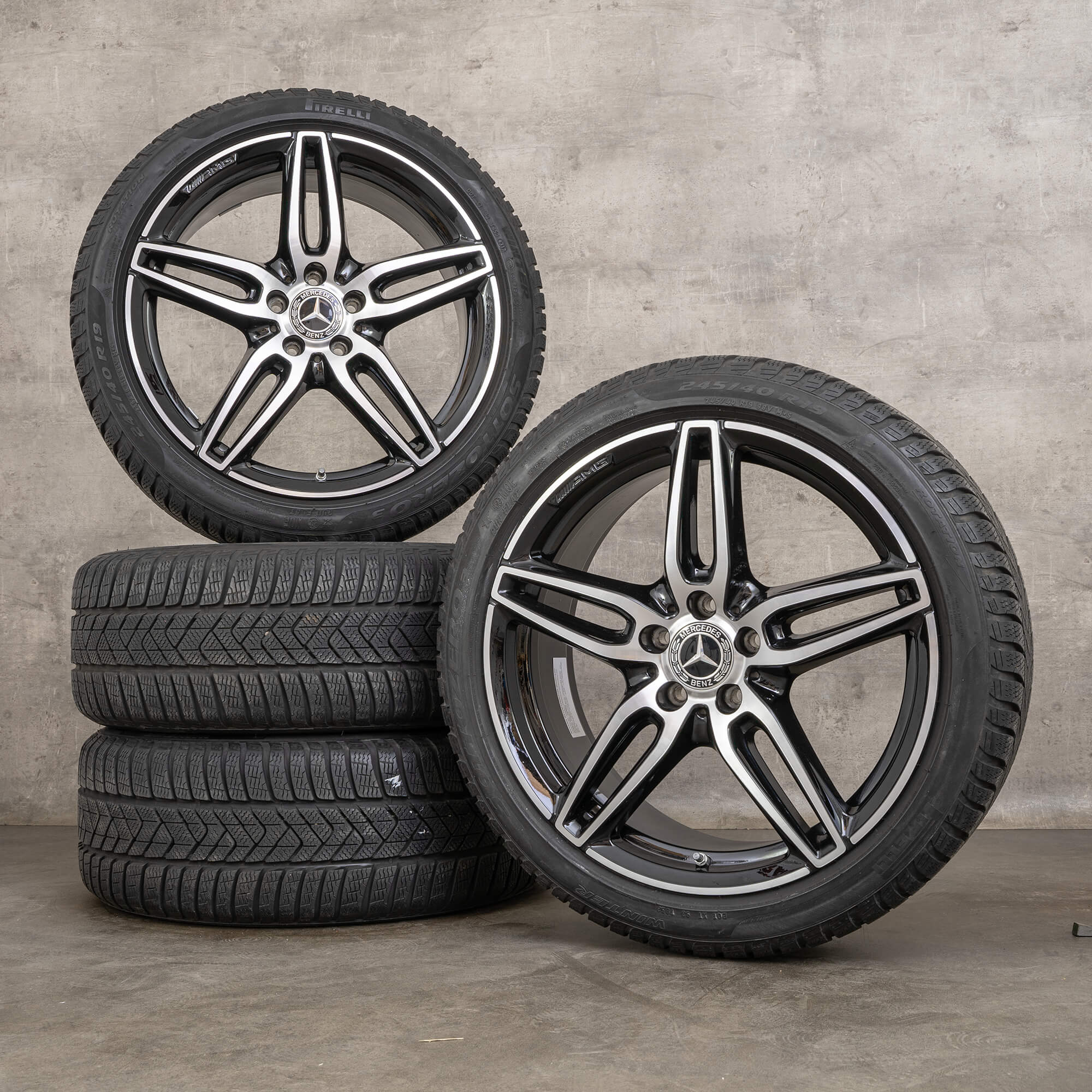 Pneumatici invernali originali AMG Mercedes Benz Classe E 19 pollici W213 S213 C238 A238 cerchi A2134012000 nero lucido torniti