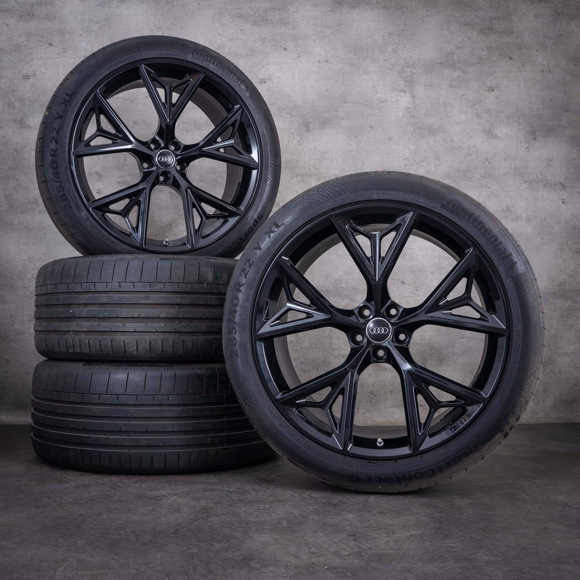 OEM Audi Q8 SQ8 22inch 4M8 summer wheels 4M8601025AB Gloss Black