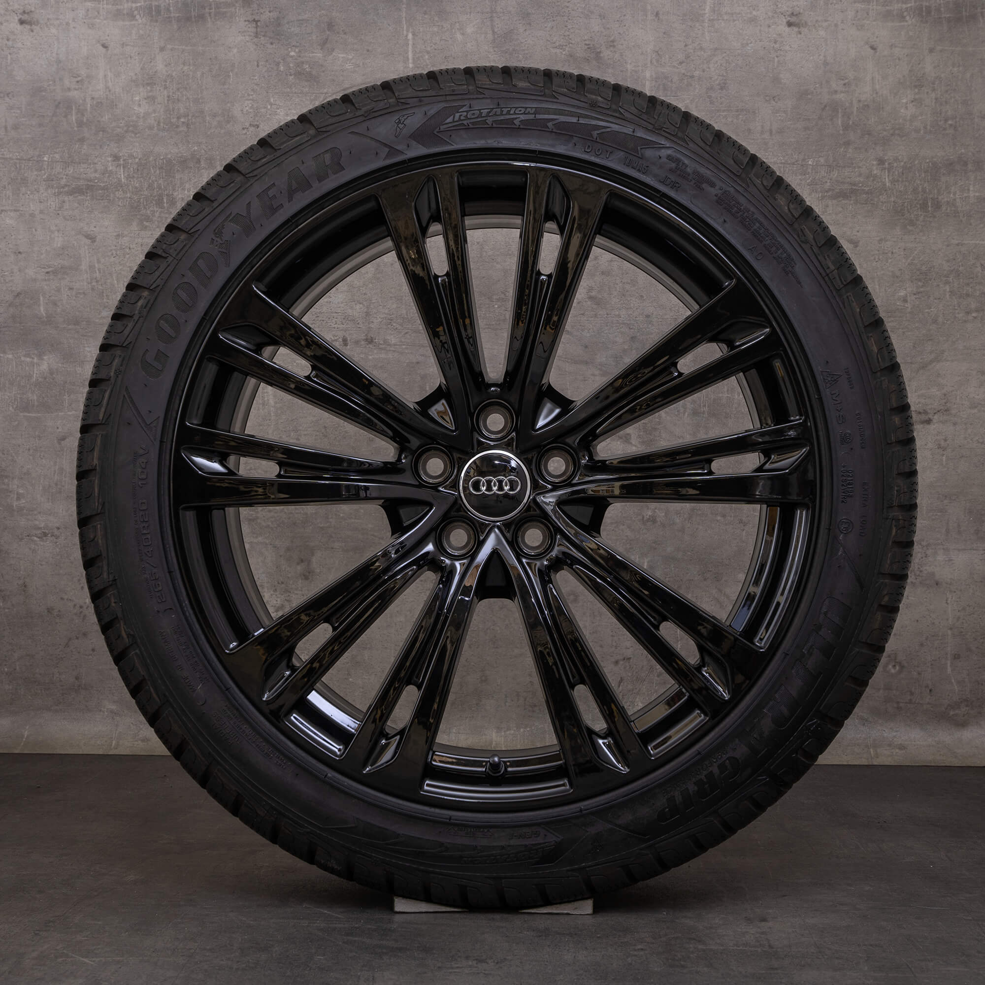 Oryginał Audi A8 S8 koła zimowe 20 cali 4N D5 felgi 4N0601025Q czarny błyszczący