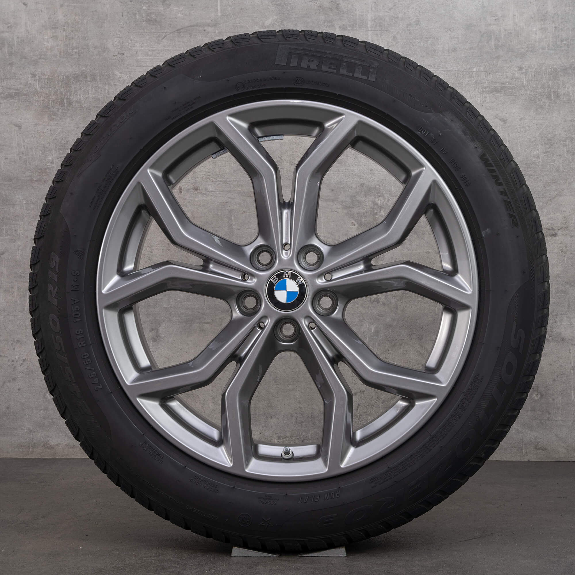 BMW X3 G01 X04 G02 OEM winter wheels 19 inch tires styling 694 6877328