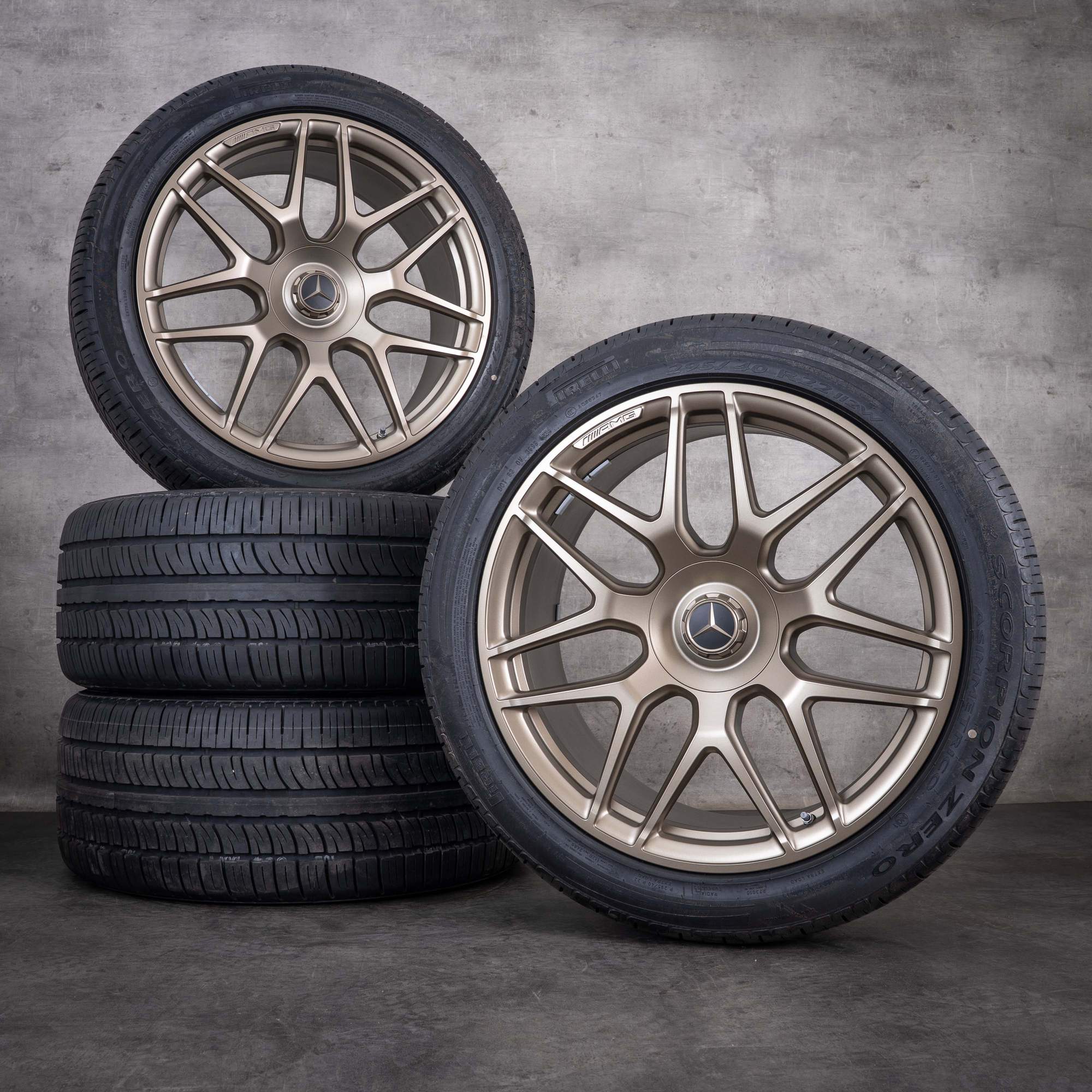 Original Mercedes-Benz G-Klass G63 AMG-fälgar 22 tum W465 W463A sommarhjul A4634012000 techgold matt NYA