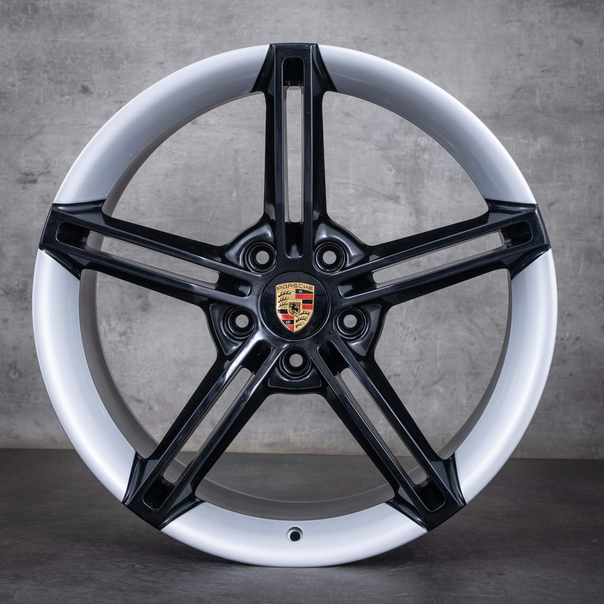 Alkuperäiset Porsche Taycan 21 tuuman vanteet 9J1 I & II 9J1601025AA 9J1601025AB musta hopea kiiltävä
