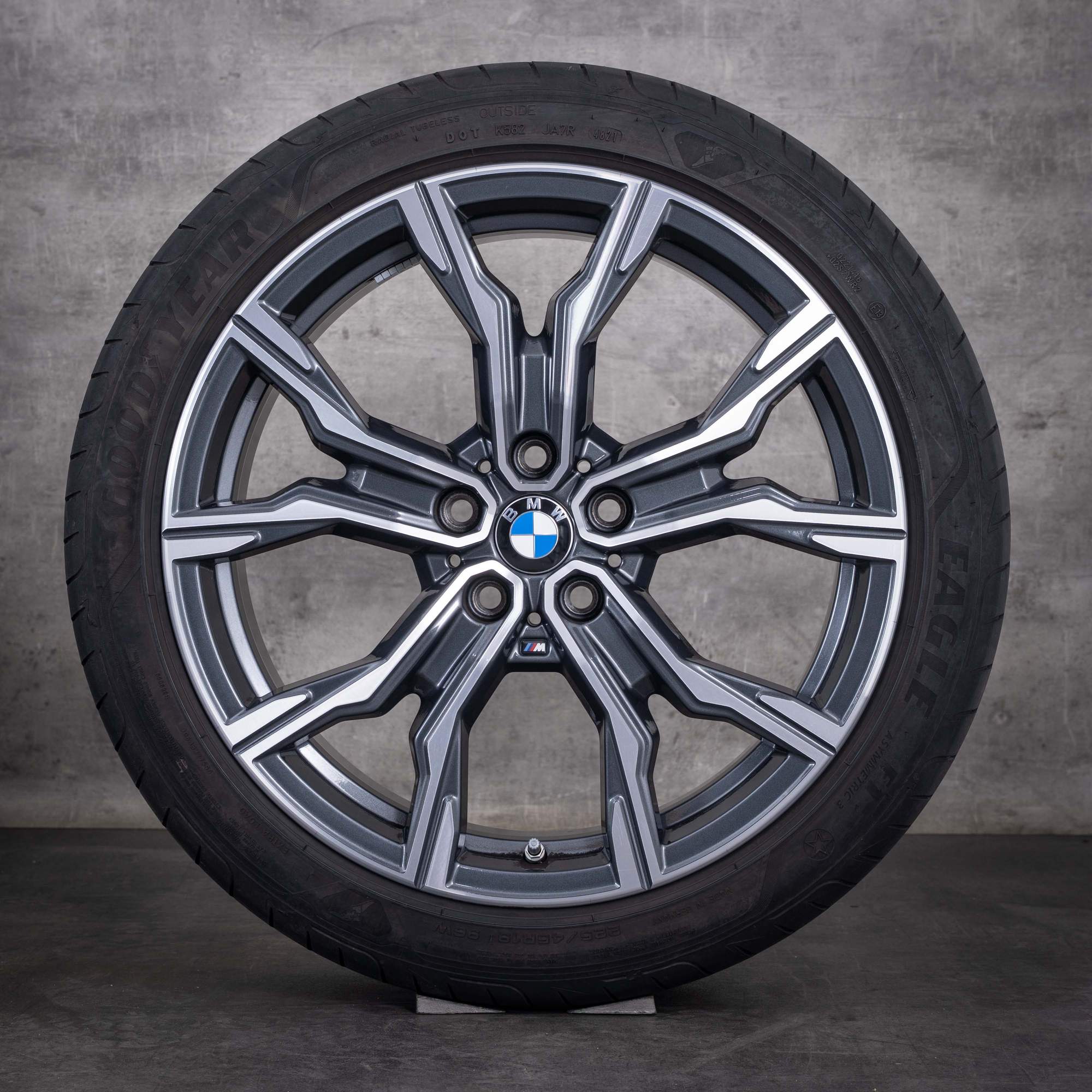 Original BMW X1 X2 Sommerräder 19 Zoll F48 F39 Felgen Styling 816 M 8092163 orbit grey glanzgedreht