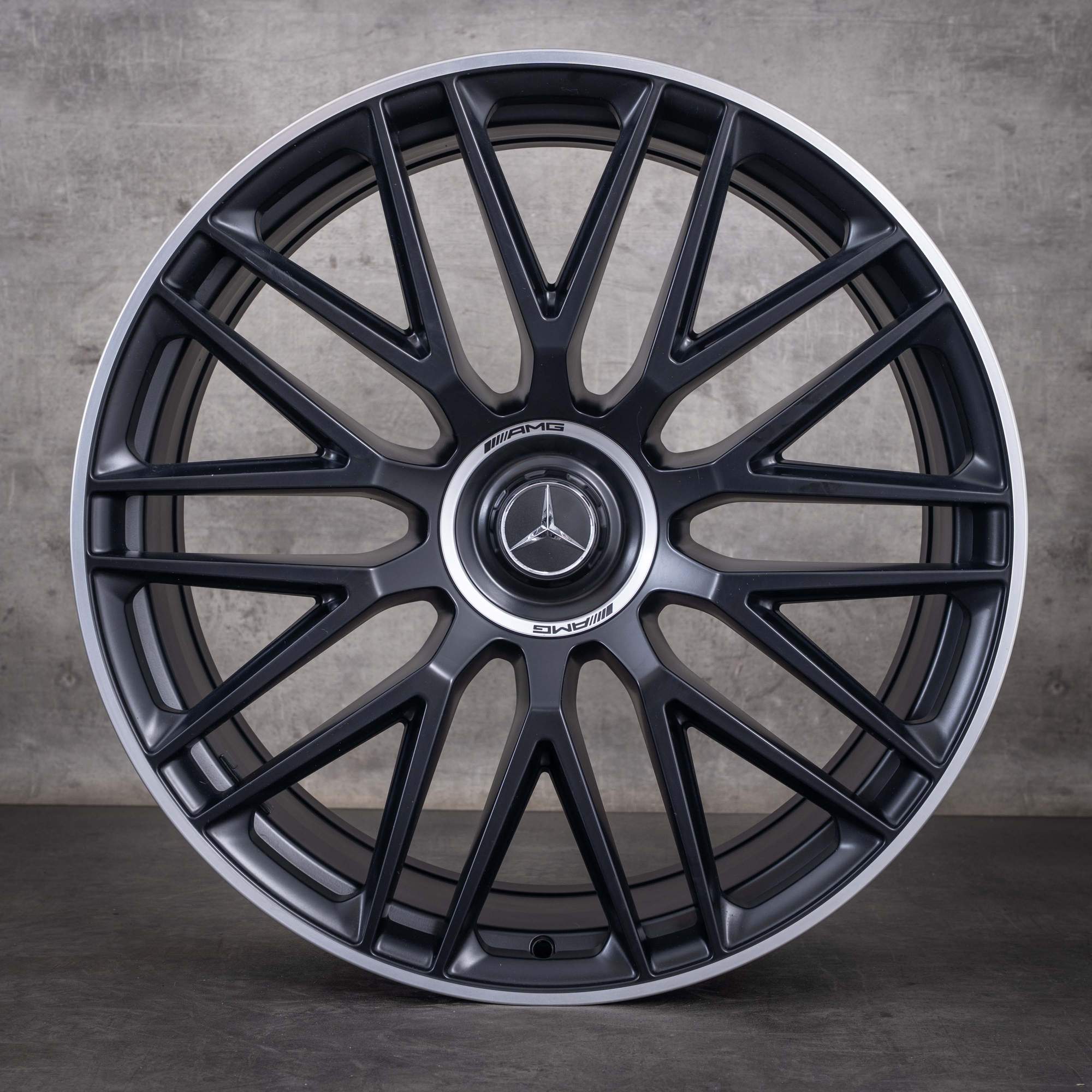 Originale Mercedes-Benz GLS 63 AMG-fælge 23 tommer SUV X167 4Matic A1674018500 A1674018600 sort mat diamond cut