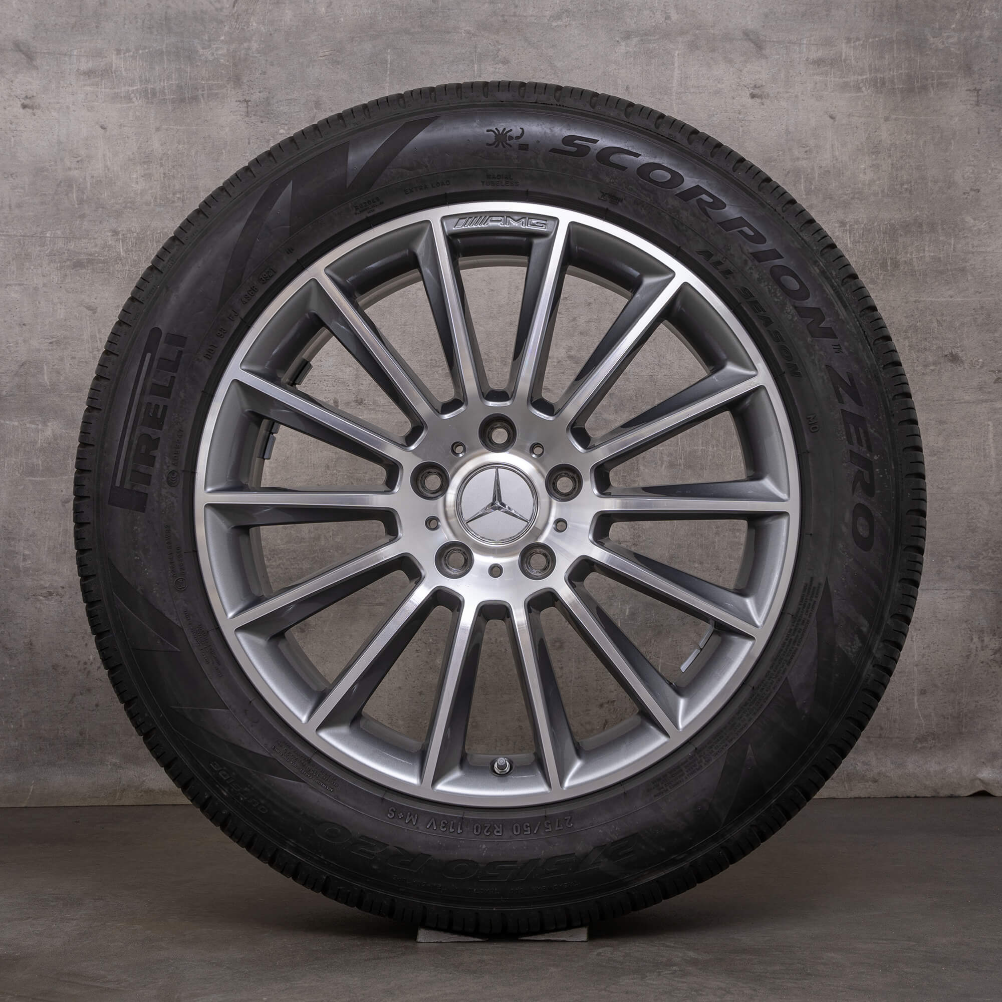 Originele Mercedes Benz G-Klasse AMG wintervelgen 20 inch W463 G350d G400d G500 velgen A4634011700 himalayagrijs glanzend gedraaid