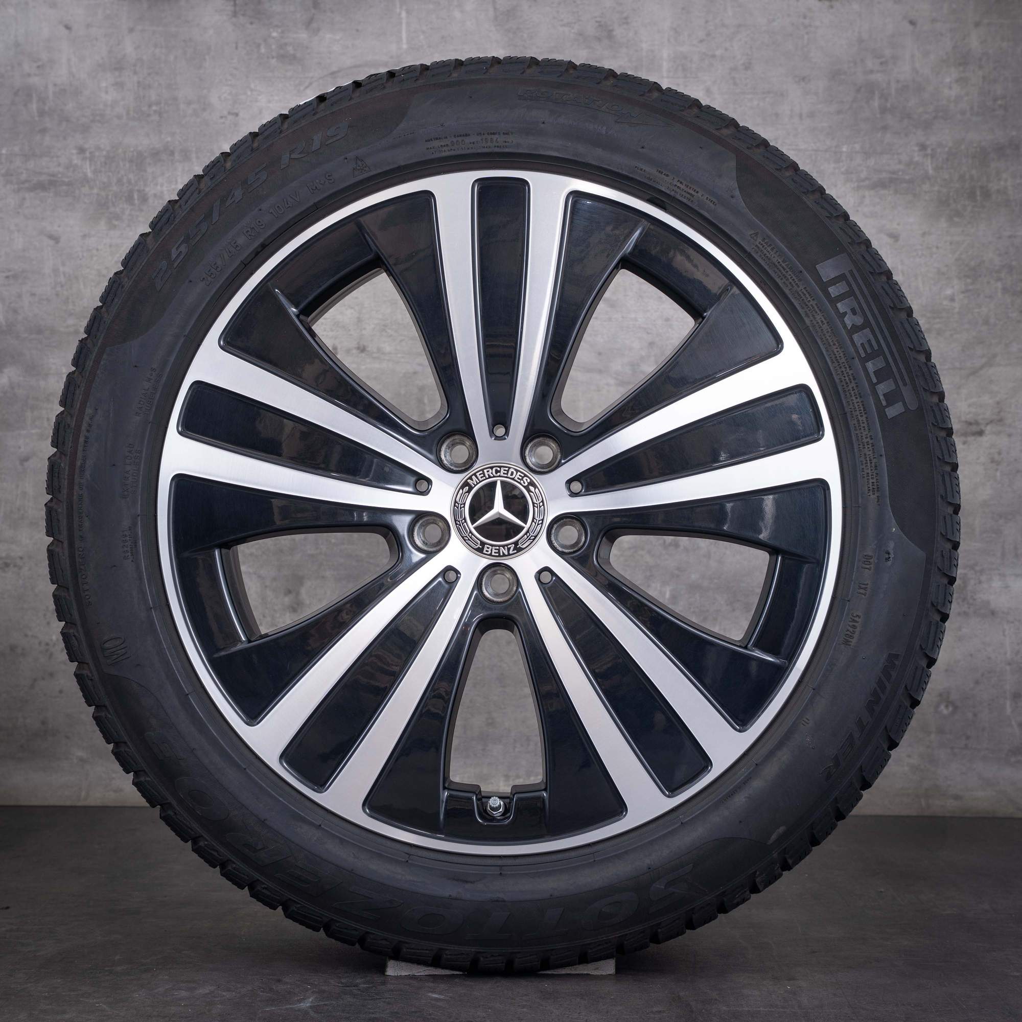 OEM Mercedes-Benz EQE V295 winter wheels 19inch rims A2954011200 black front diamond cut - wheel 1 of 4