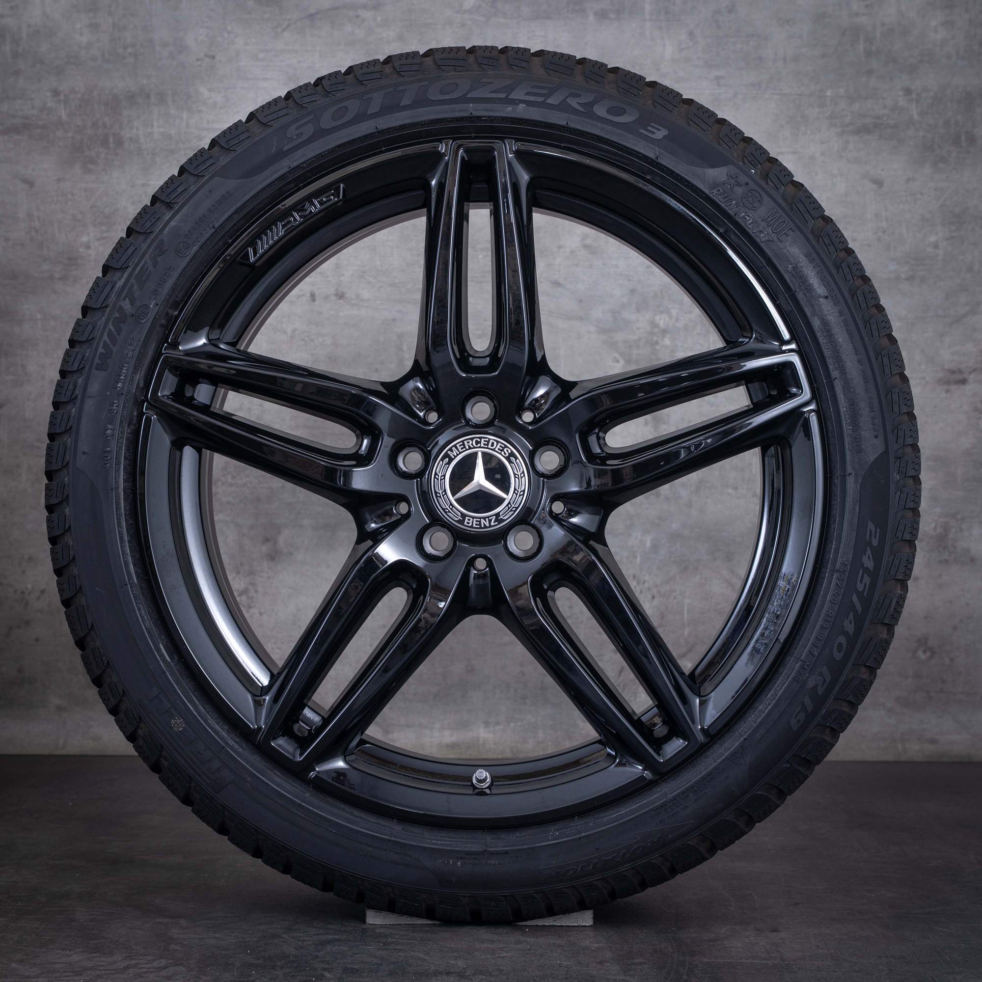 Original Mercedes Benz E-Klasse AMG Winterräder 19 Zoll W213 S213 C238 A238 Felgen A2134012000 schwarz glanz