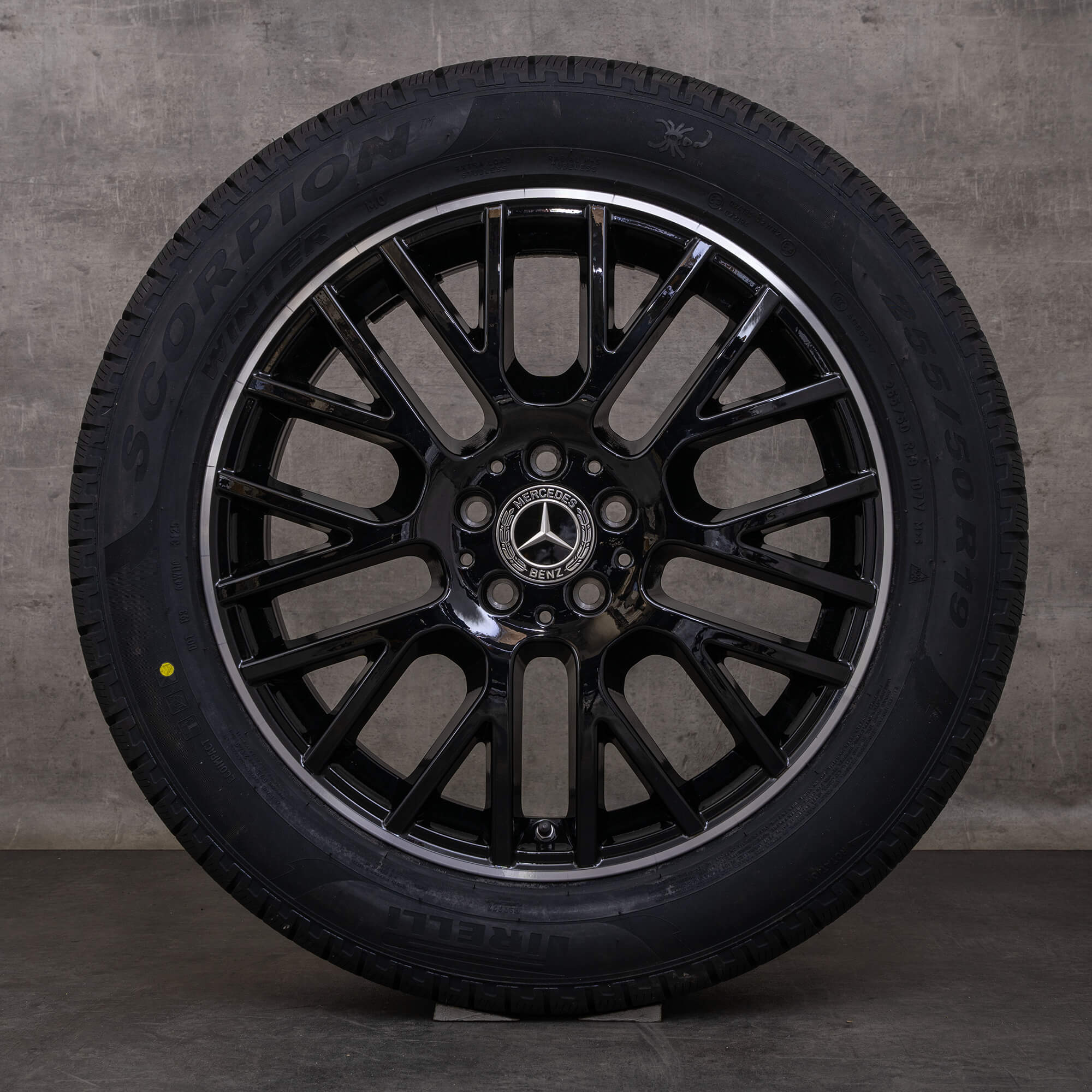 Alkuperäiset Mercedes Benz GLE talvirenkaat 19 tuuman V167 vanteet A1674012100 musta kiillotettu