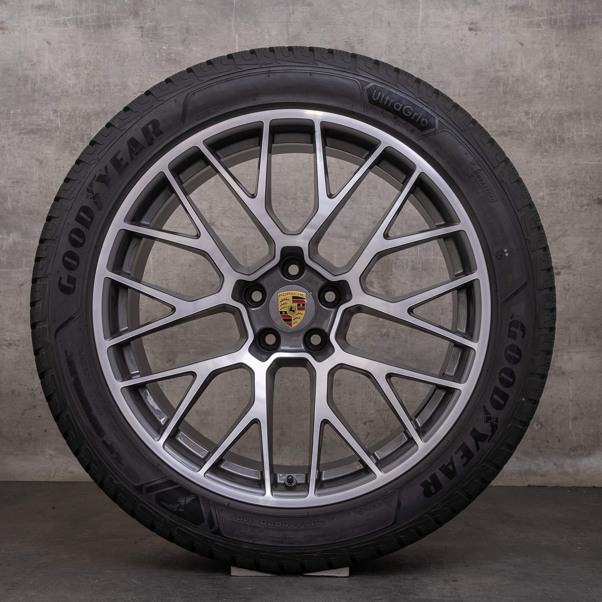 Anvelope de iarnă originale Porsche Macan I jante 20 inch 95B601025BP 95B601025BQ titan Lucios