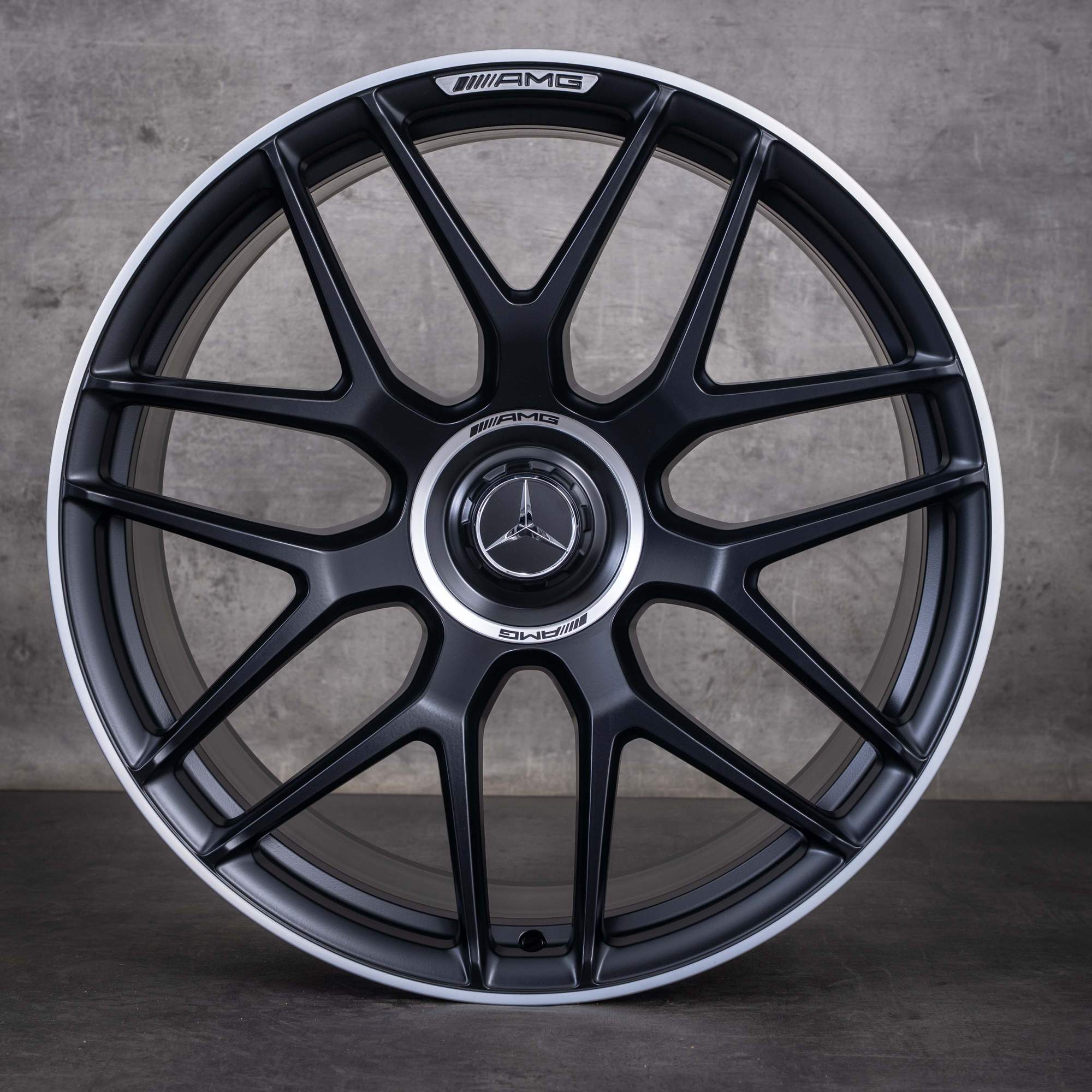 Oryginalne koła zimowe Mercedes-Benz AMG GT 43 53 63 S 4Matic+ E Performance 21 cala X290 A2904010800 A2904010900 czarne matowe z diamond cut NOWE