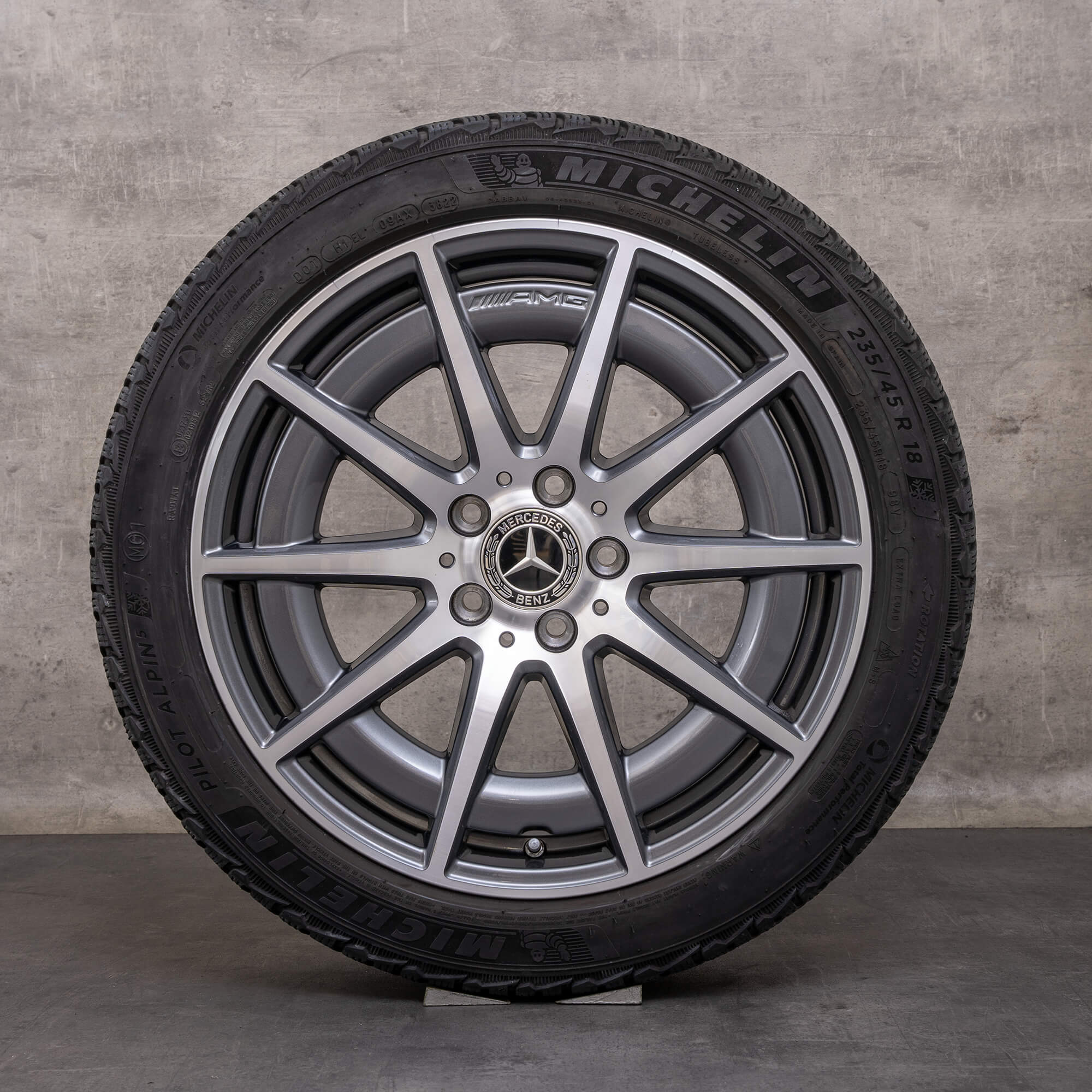 Oryginał Mercedes Benz Klasa C C43 AMG opony zimowe 18 cali W206 S206 Felgi A2064012100 himalaya szary Polerowane